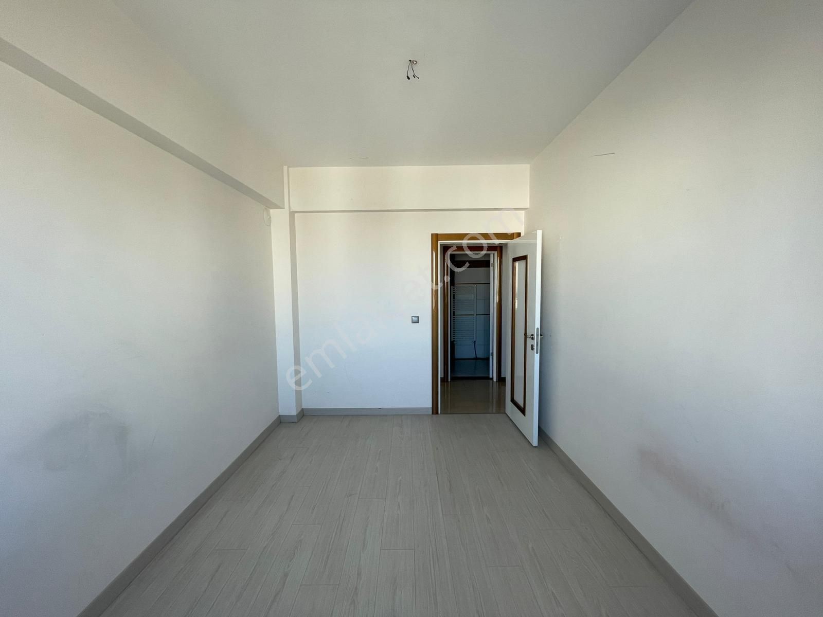 ⭐ Merkezi Konumda Ultra Geniş 4+1 | 230 M² | Çift Balkon & Çift Banyo | 20.000₺ - Görsel 9