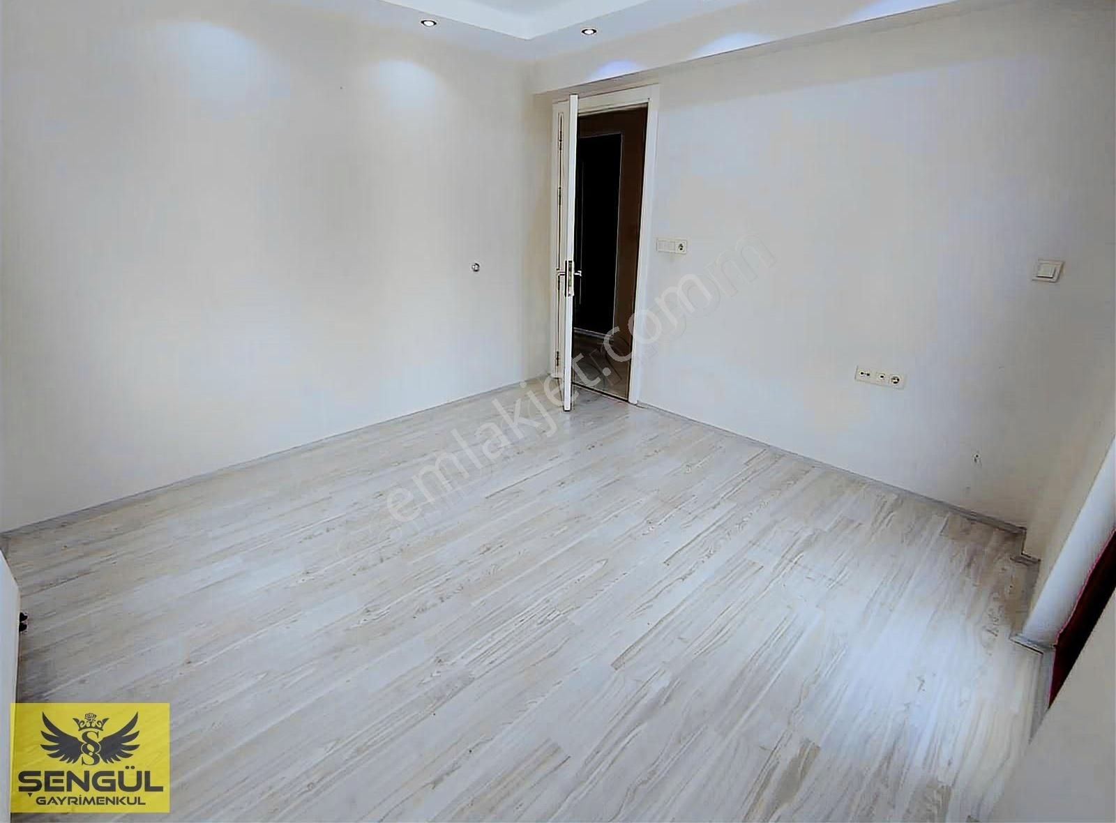Şengül Gayrimenkul'den Albayrakta Satılık Arakat 210m Daire - Görsel 16