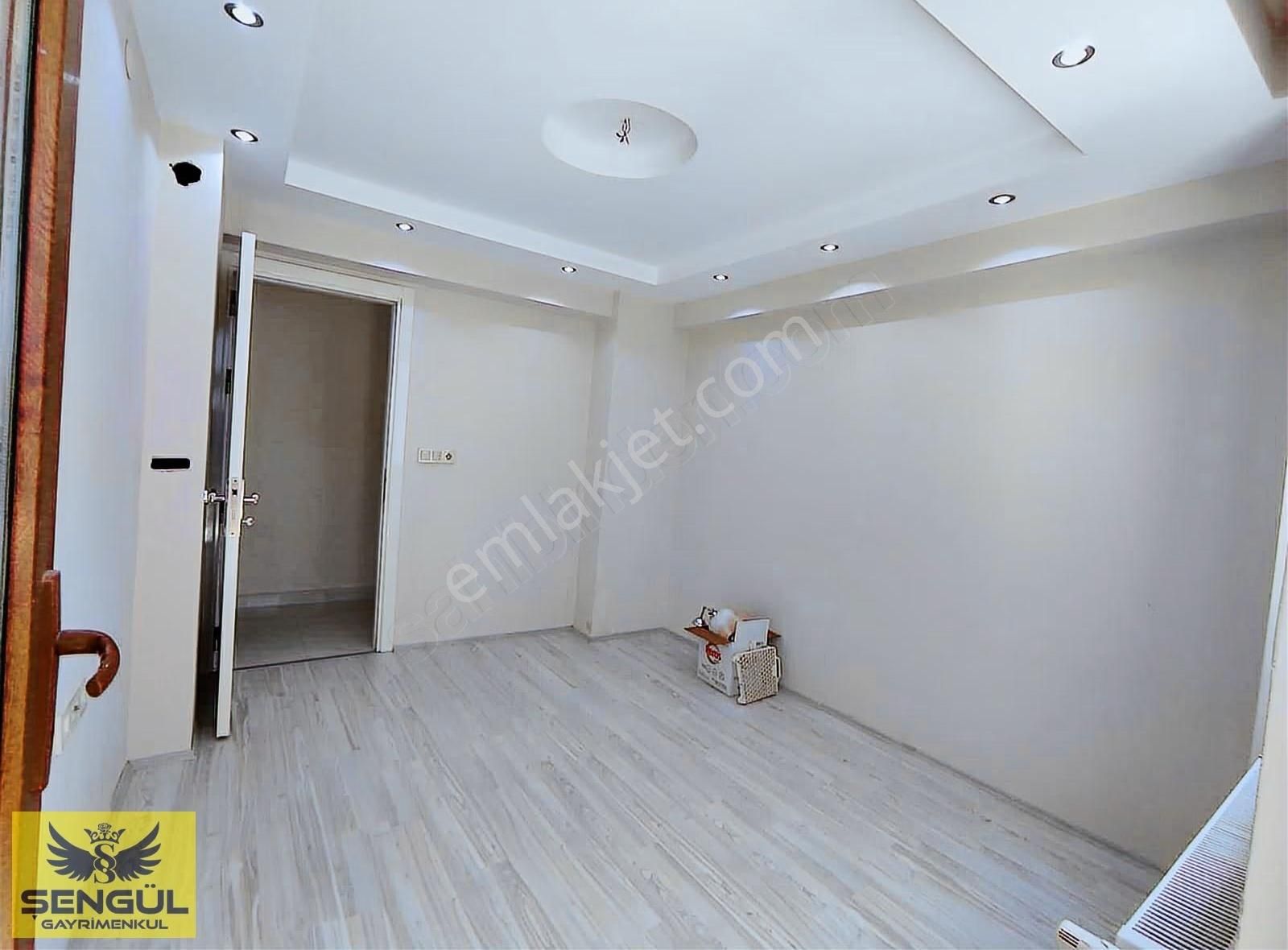 Şengül Gayrimenkul'den Albayrakta Satılık Arakat 210m Daire - Görsel 7