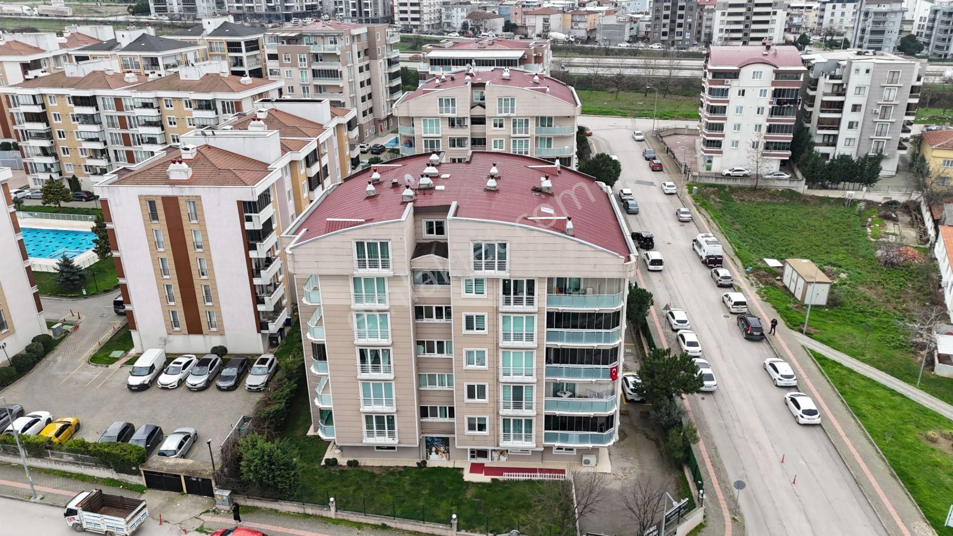 Geçit Manolya Sitesi'nde Full Eşyalı 1+1 Kiralık Daire - Görsel 26