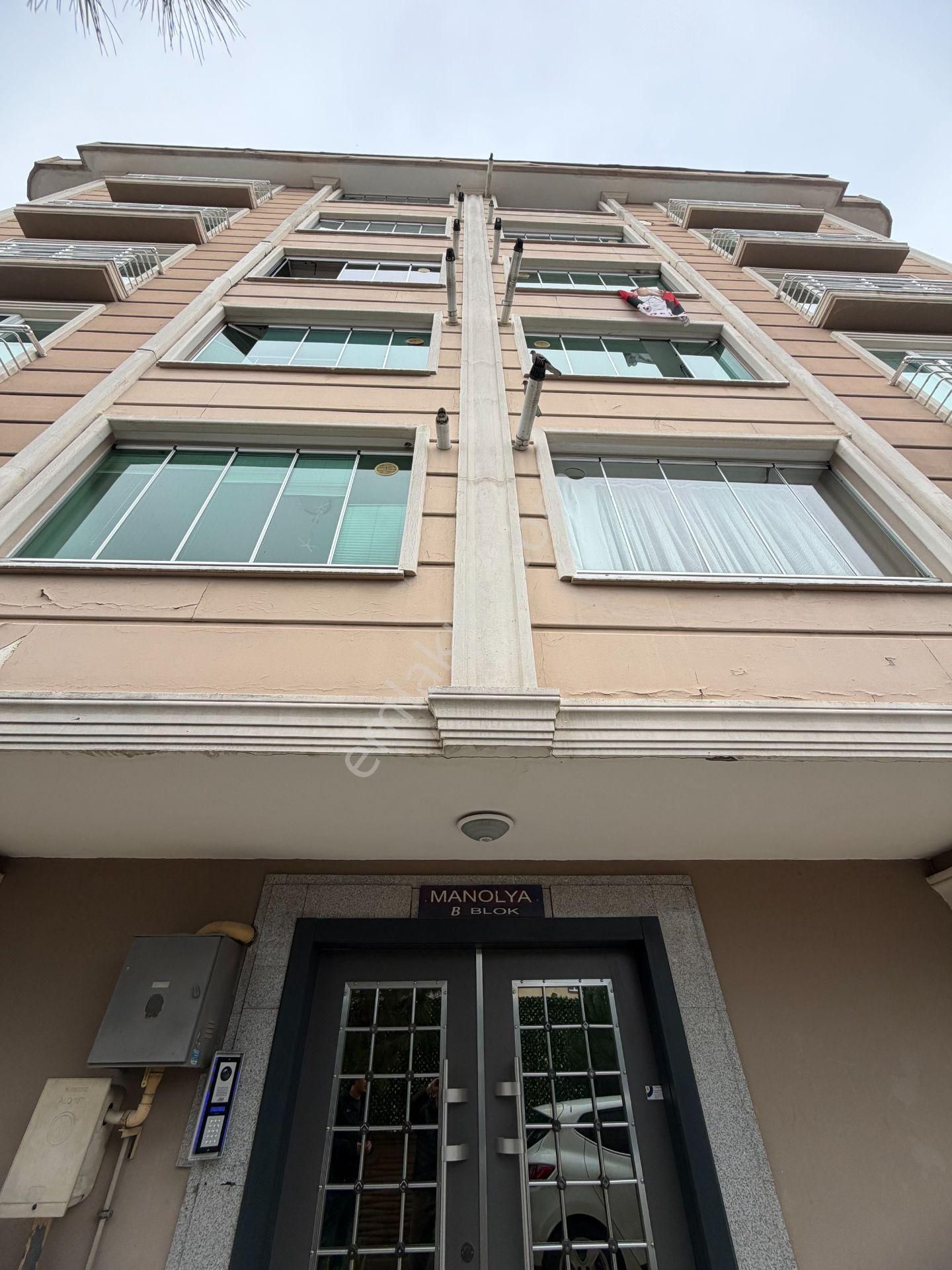 Geçit Manolya Sitesi'nde Full Eşyalı 1+1 Kiralık Daire - Görsel 3