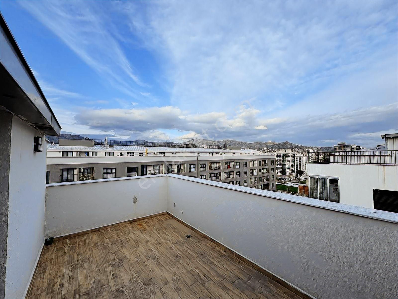 Karşıyaka İmbatlı Mahallesi Satılık 2+1 Teraslı Dubleks Daire - Görsel 28