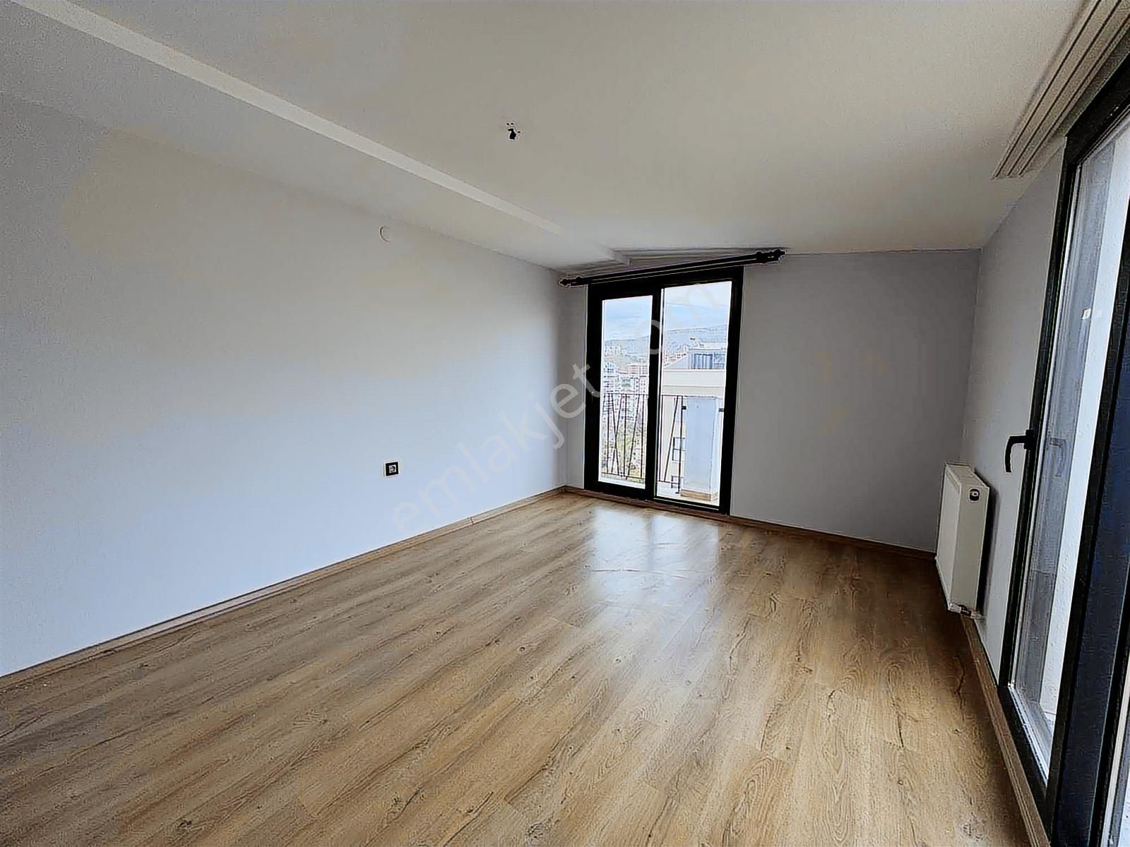 Karşıyaka İmbatlı Mahallesi Satılık 2+1 Teraslı Dubleks Daire - Görsel 25