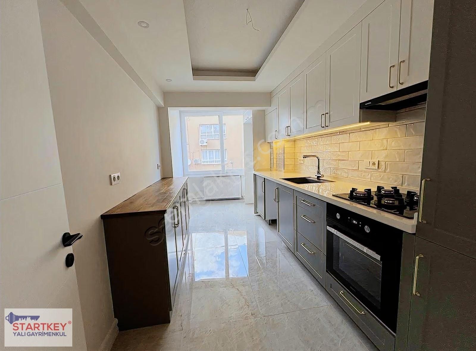 Karşıyaka Bostanlıda Tadilatlı 3+1 Kiralık Ebeveyn Banyolu Daire - Görsel 28