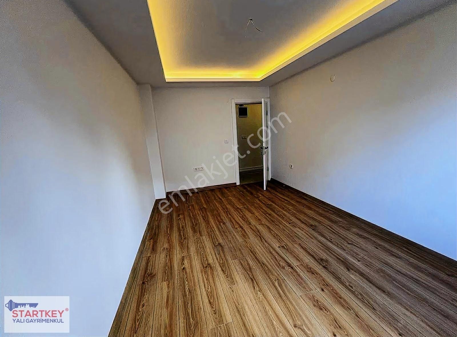 Karşıyaka Bostanlıda Tadilatlı 3+1 Kiralık Ebeveyn Banyolu Daire - Görsel 15
