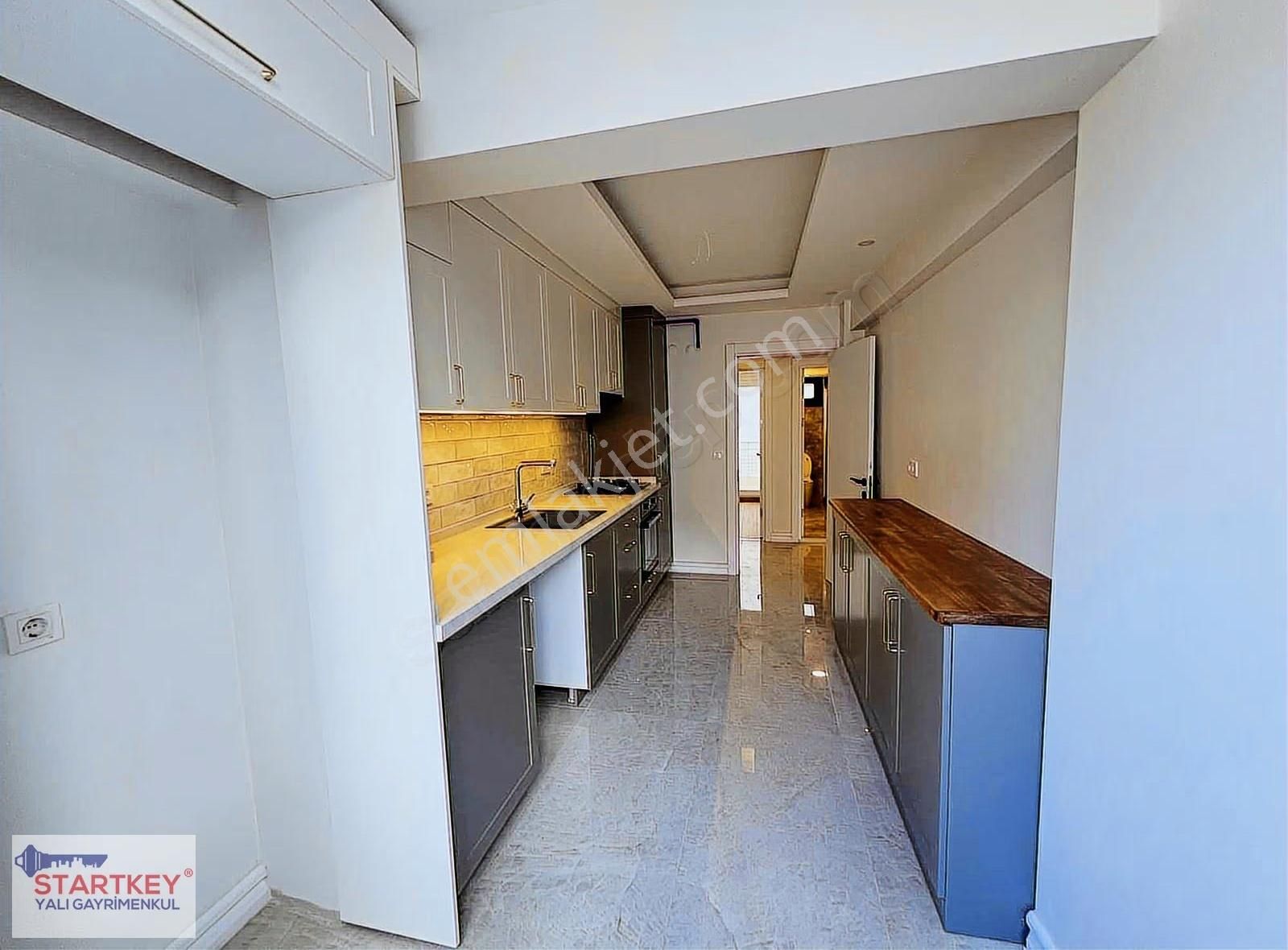 Karşıyaka Bostanlıda Tadilatlı 3+1 Kiralık Ebeveyn Banyolu Daire - Görsel 12