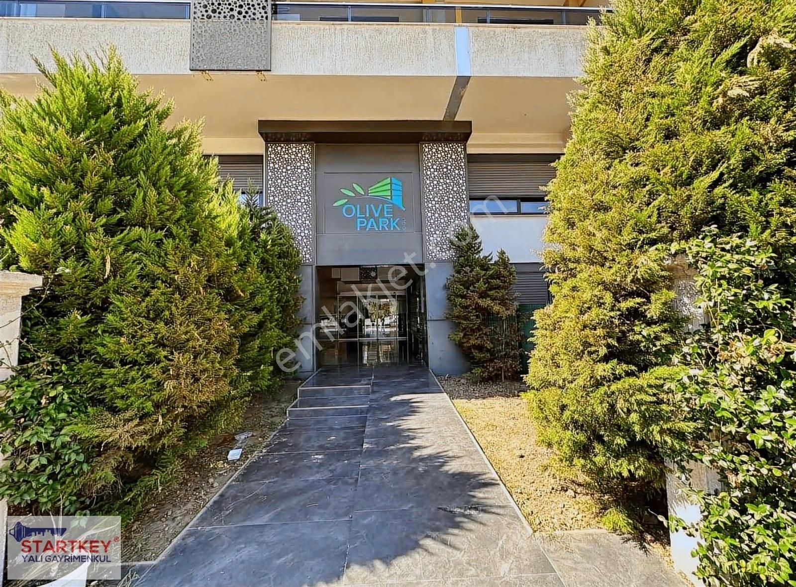 Çiğli'de Site İçinde Satlık 1+1 Geniş Daire - Görsel 24