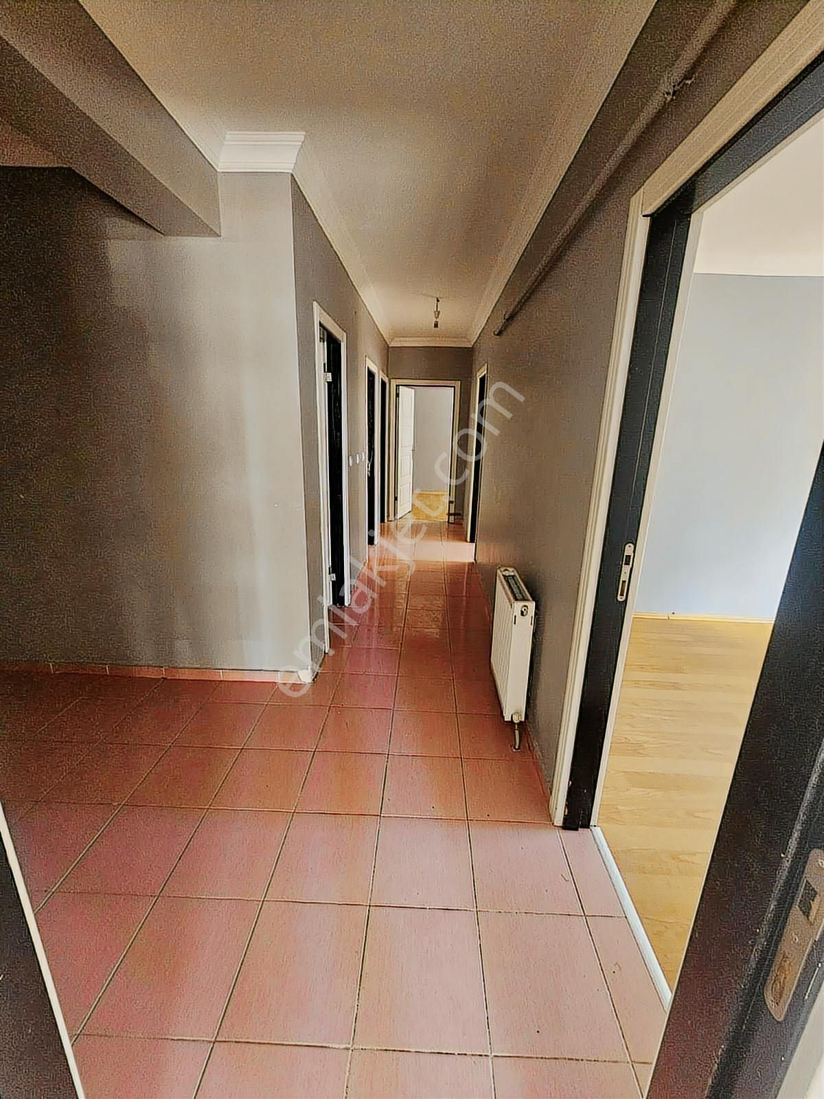 Yetimoğlun'dan Katta Satılık 3+1 Kök Tapu Kredi Sınırı Yok - Görsel 10