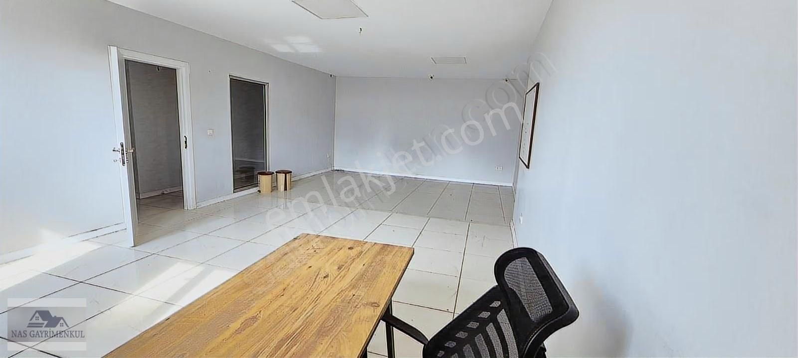 Halkalı Merkez Şengül Sokak 650 M2 Dükkan Kiralık - Görsel 5