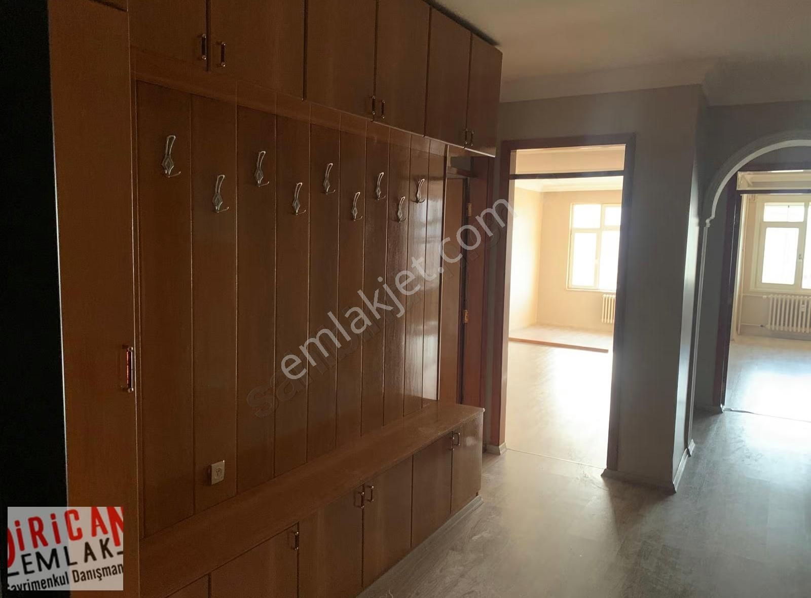 Dirican Konya Nişantaş'ta Cadde Üzeri 3+1 Kiralık Son Kat Daire - Görsel 16