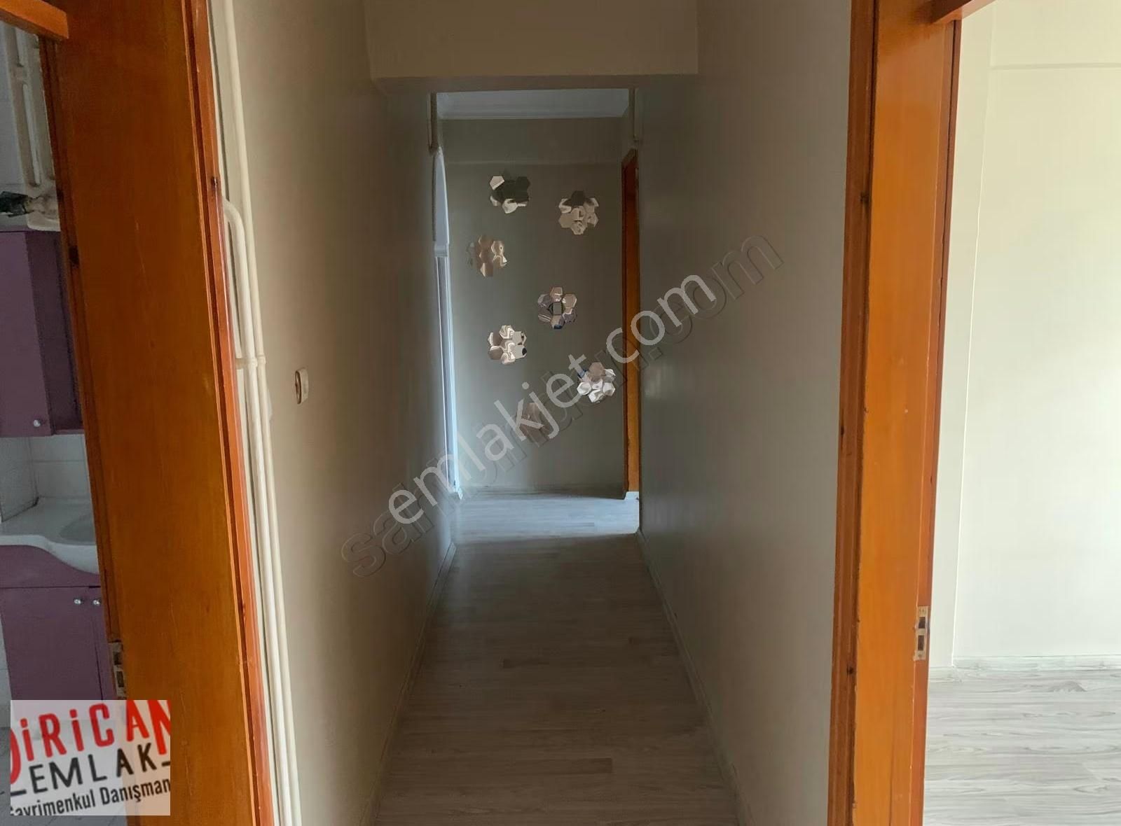 Dirican Konya Nişantaş'ta Cadde Üzeri 3+1 Kiralık Son Kat Daire - Görsel 18