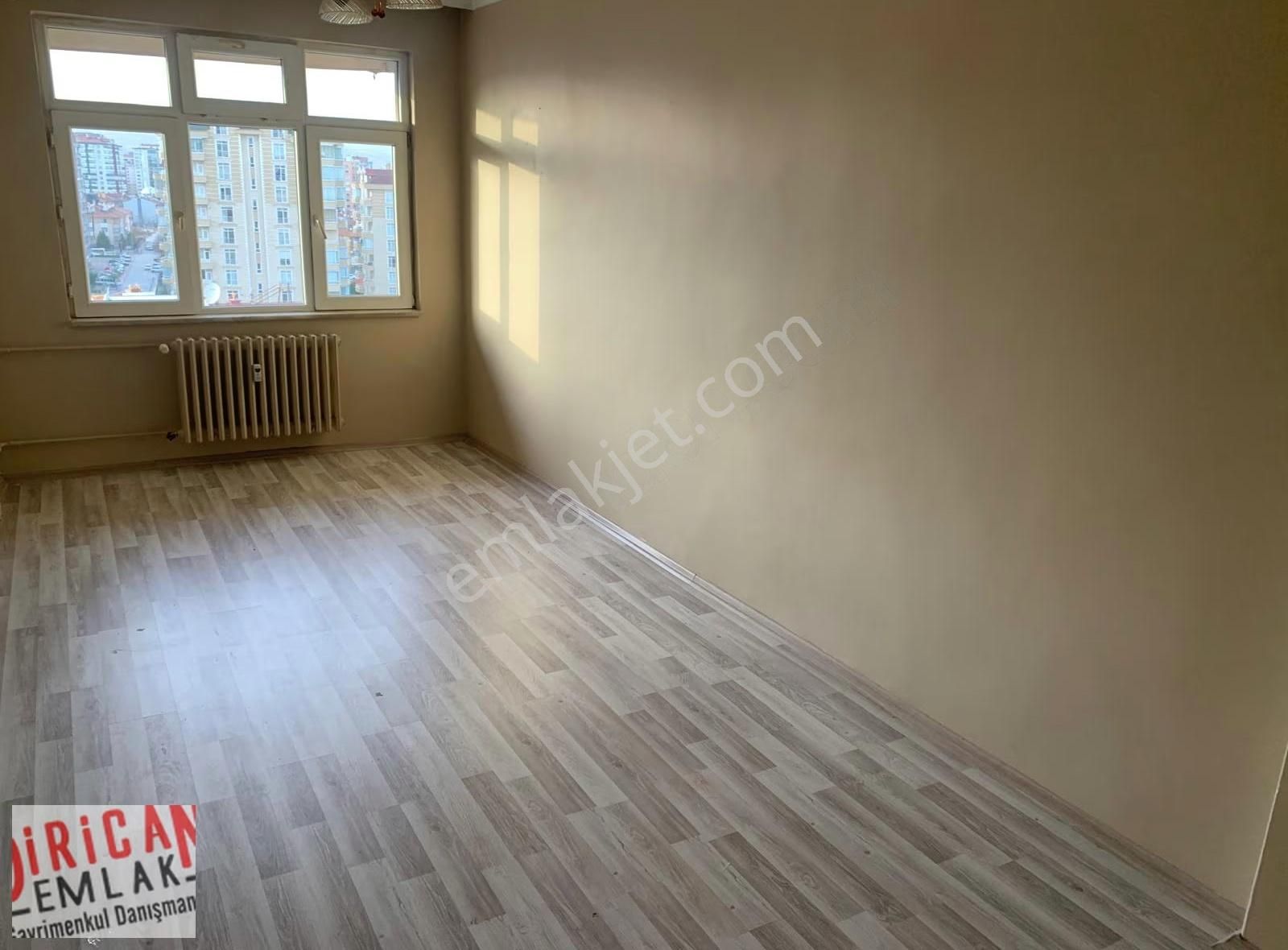 Dirican Konya Nişantaş'ta Cadde Üzeri 3+1 Kiralık Son Kat Daire - Görsel 19