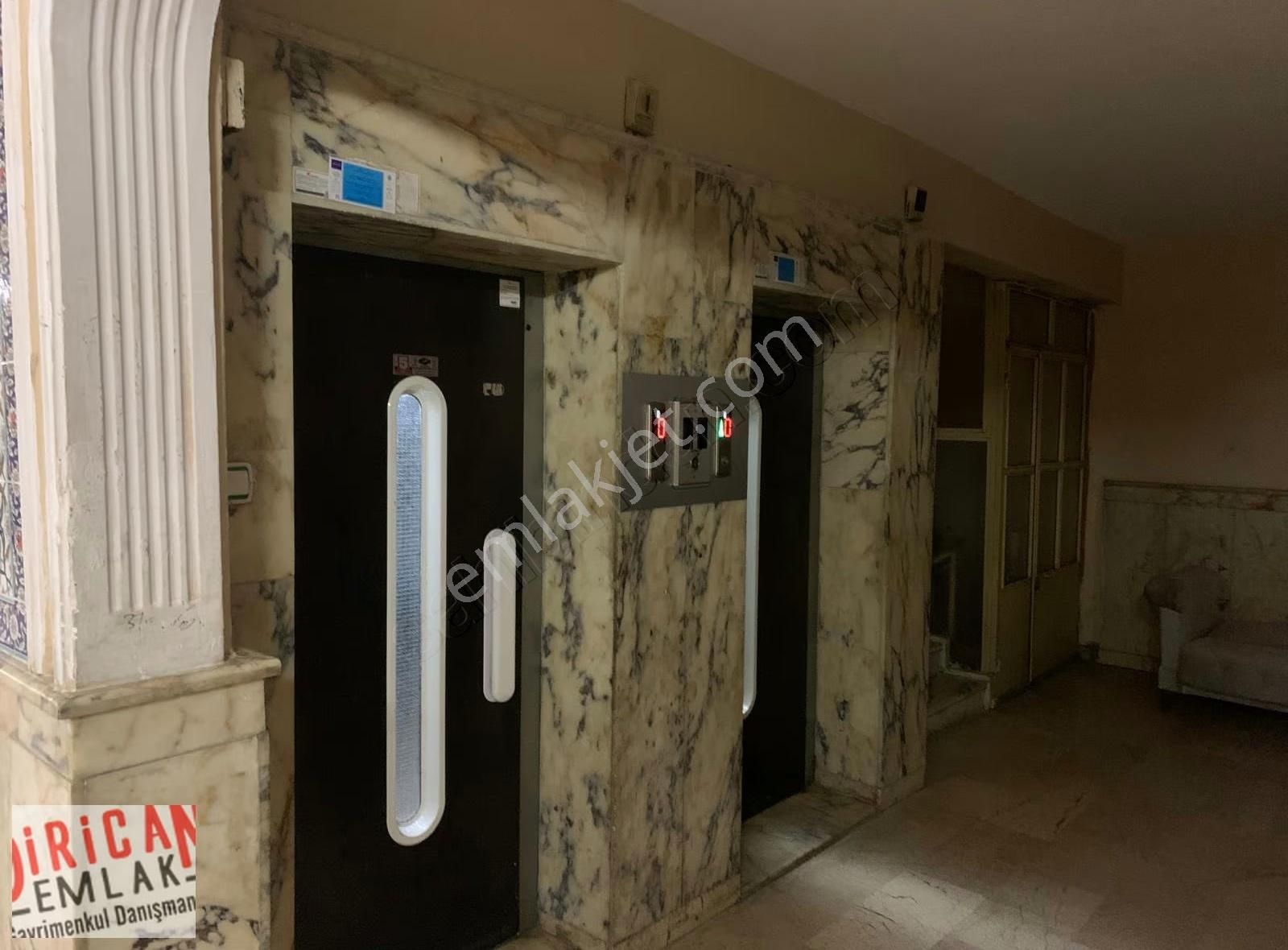 Dirican Konya Nişantaş'ta Cadde Üzeri 3+1 Kiralık Son Kat Daire - Görsel 11