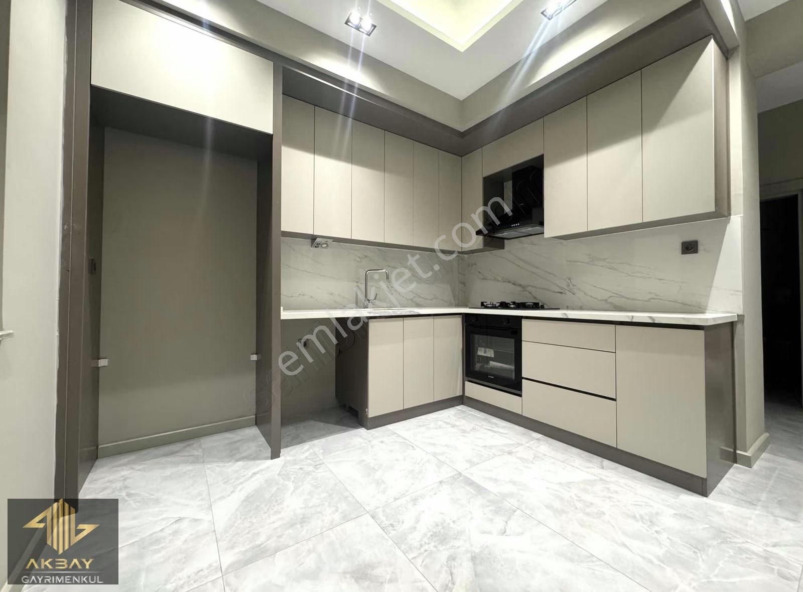 Altıntaş'ta Ebeveyn Banyolu Klimalı Yerden Isıtmalı Geniş Arakat - Görsel 14