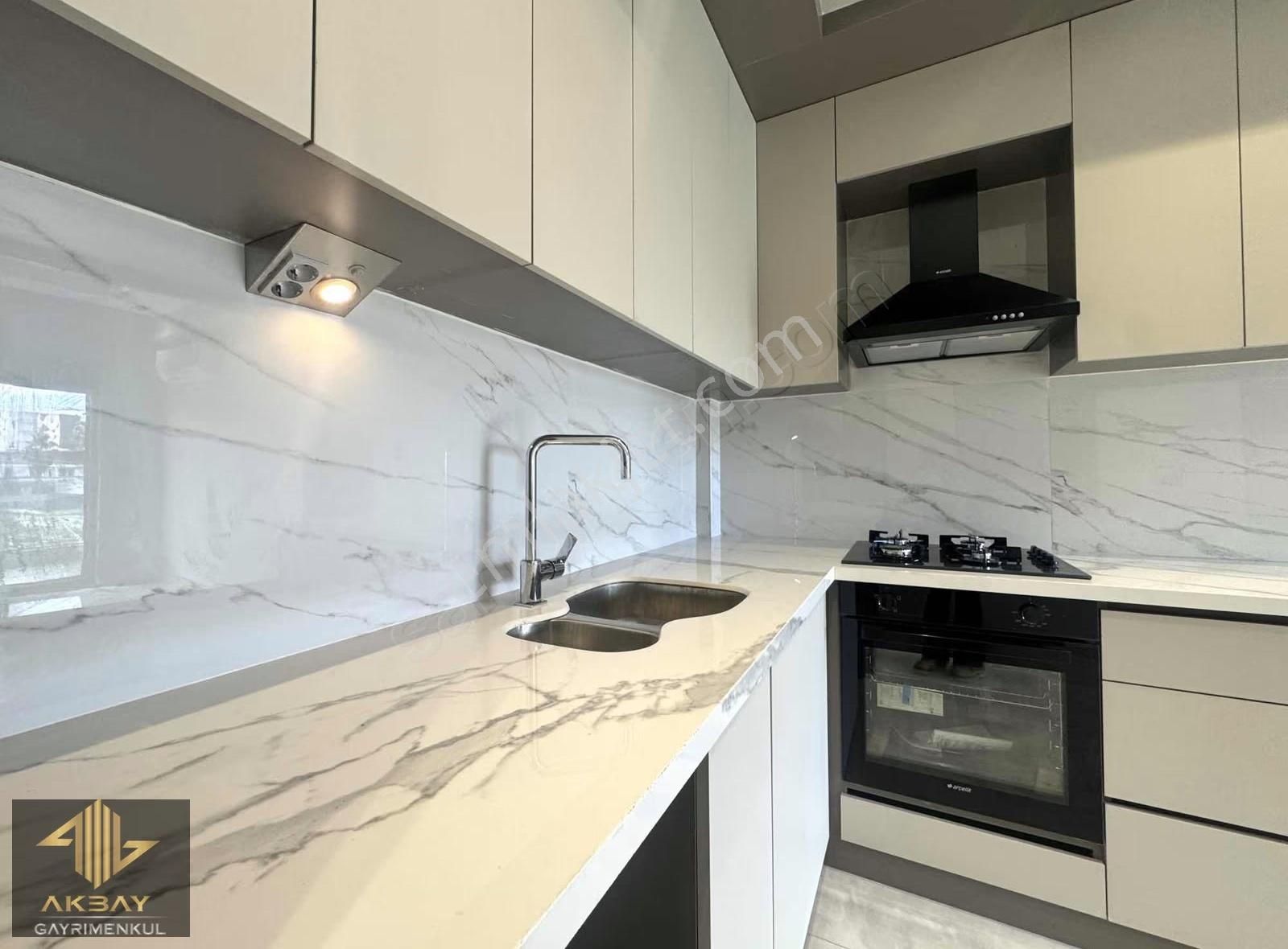 Altıntaş'ta Ebeveyn Banyolu Klimalı Yerden Isıtmalı Geniş Arakat - Görsel 30