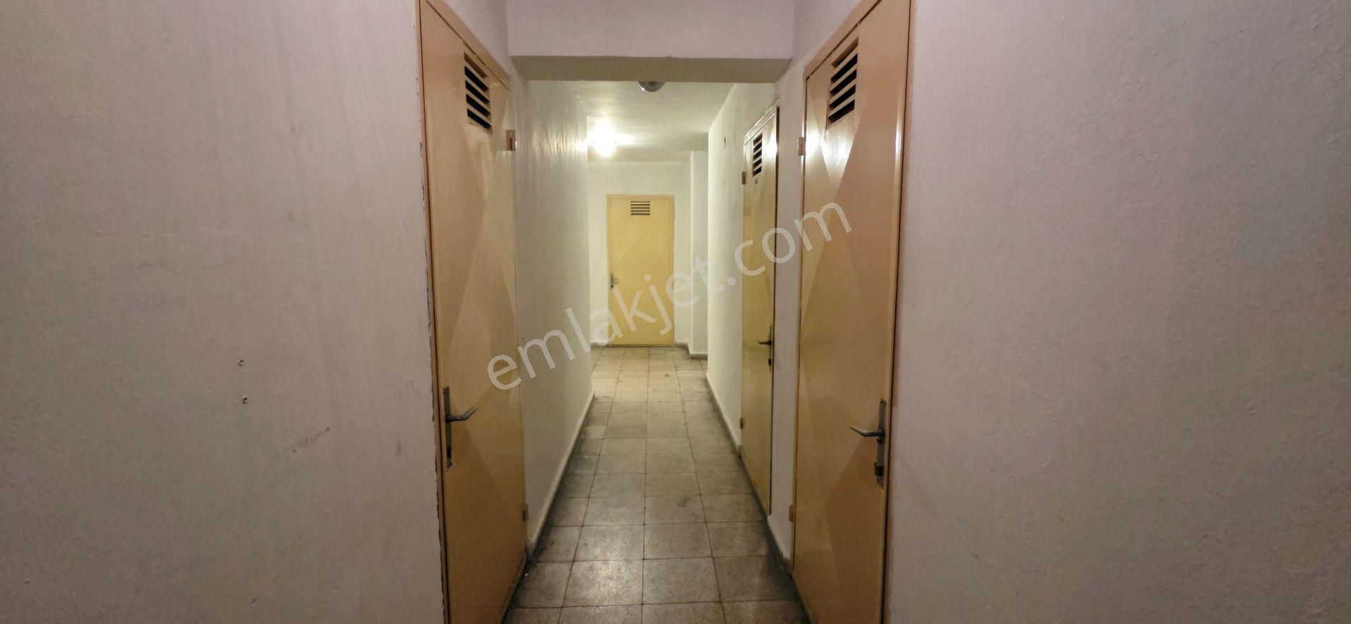 Çankaya Dikmen Harbiye Mh. Güneş Sitesinde 4+1 Daire Fırsatı - Görsel 26