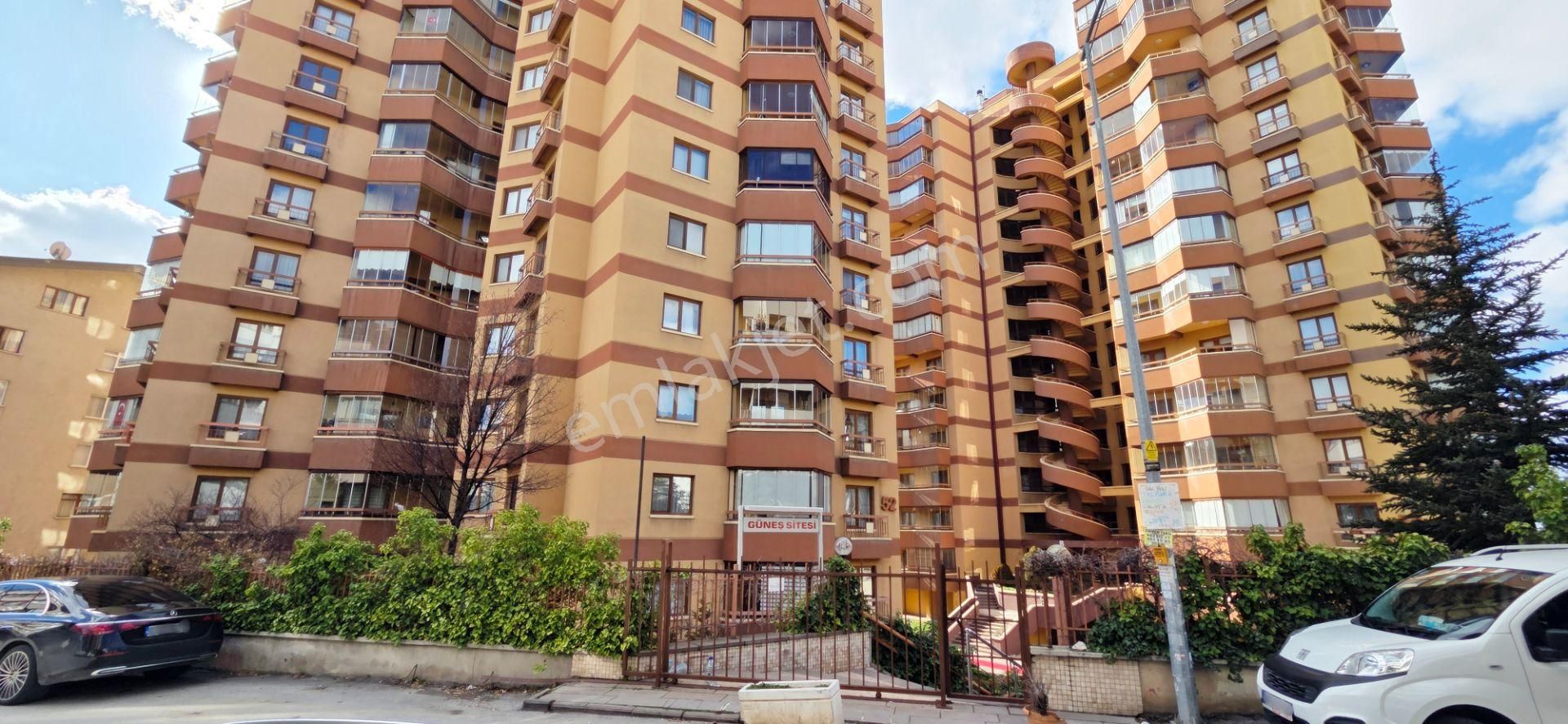 Çankaya Dikmen Harbiye Mh. Güneş Sitesinde 4+1 Daire Fırsatı