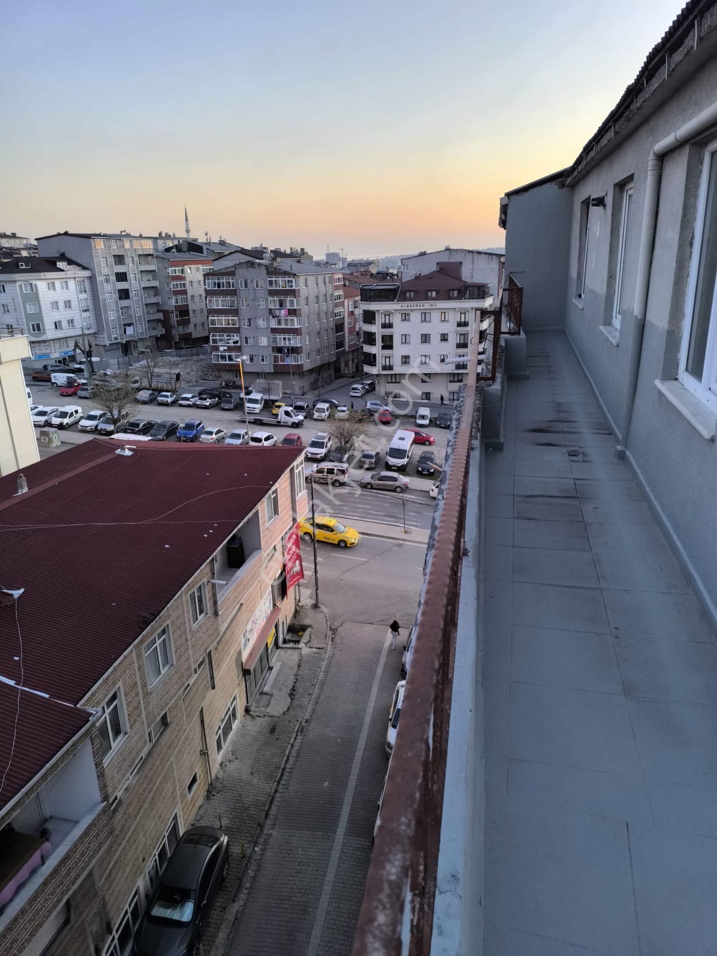 Arı Emlaktan 2+1 85m2 Daire - Görsel 5