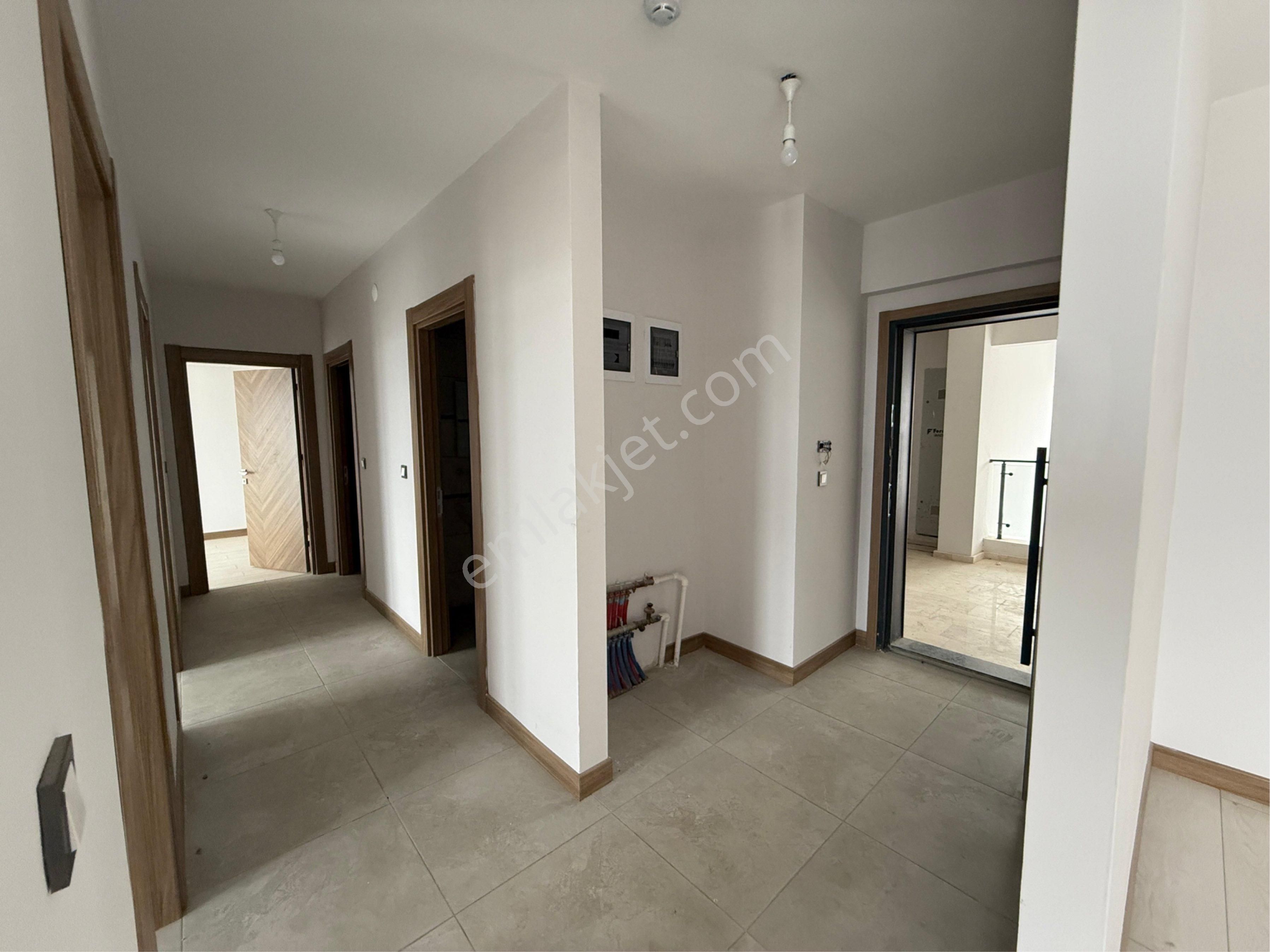 Göl Manzaralı 2+1 Kapalı Mutfak Kiralık Daire - Görsel 9