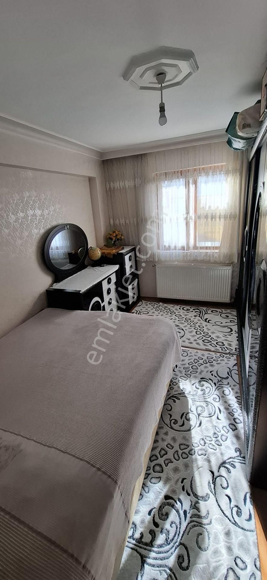 Altındağ - Battalgazi Mahallesinde Hüseyingazi Göbekte İçi Boş Kiralık Daire !!! - Görsel 15