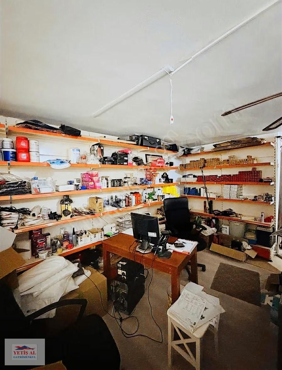 Çekmeköy Şahinbey Caddesi Arka Paralel Satılık 220m2 Dükkan - Görsel 4