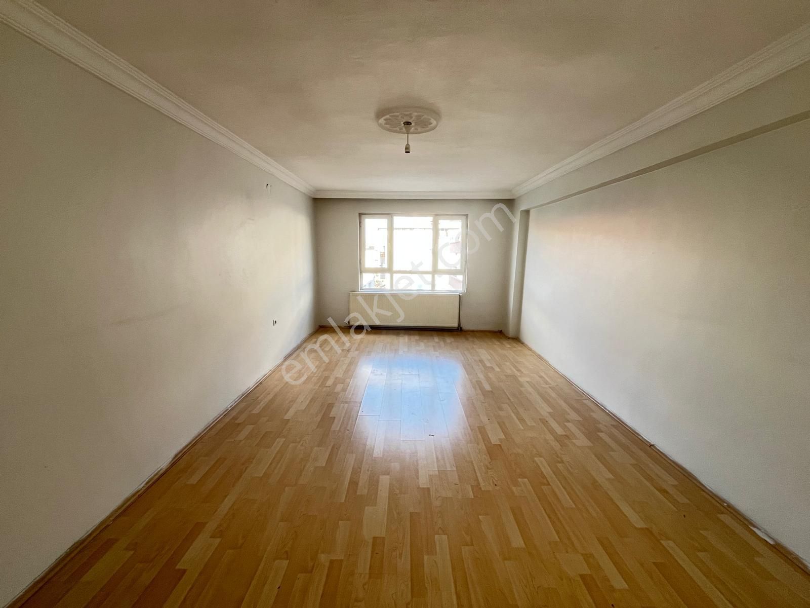 Koza Emlak'tan Topçu Mahalesinde Ara Katta Yapılı Bağımsız 3+1 Kiralık Daireee - Görsel 11