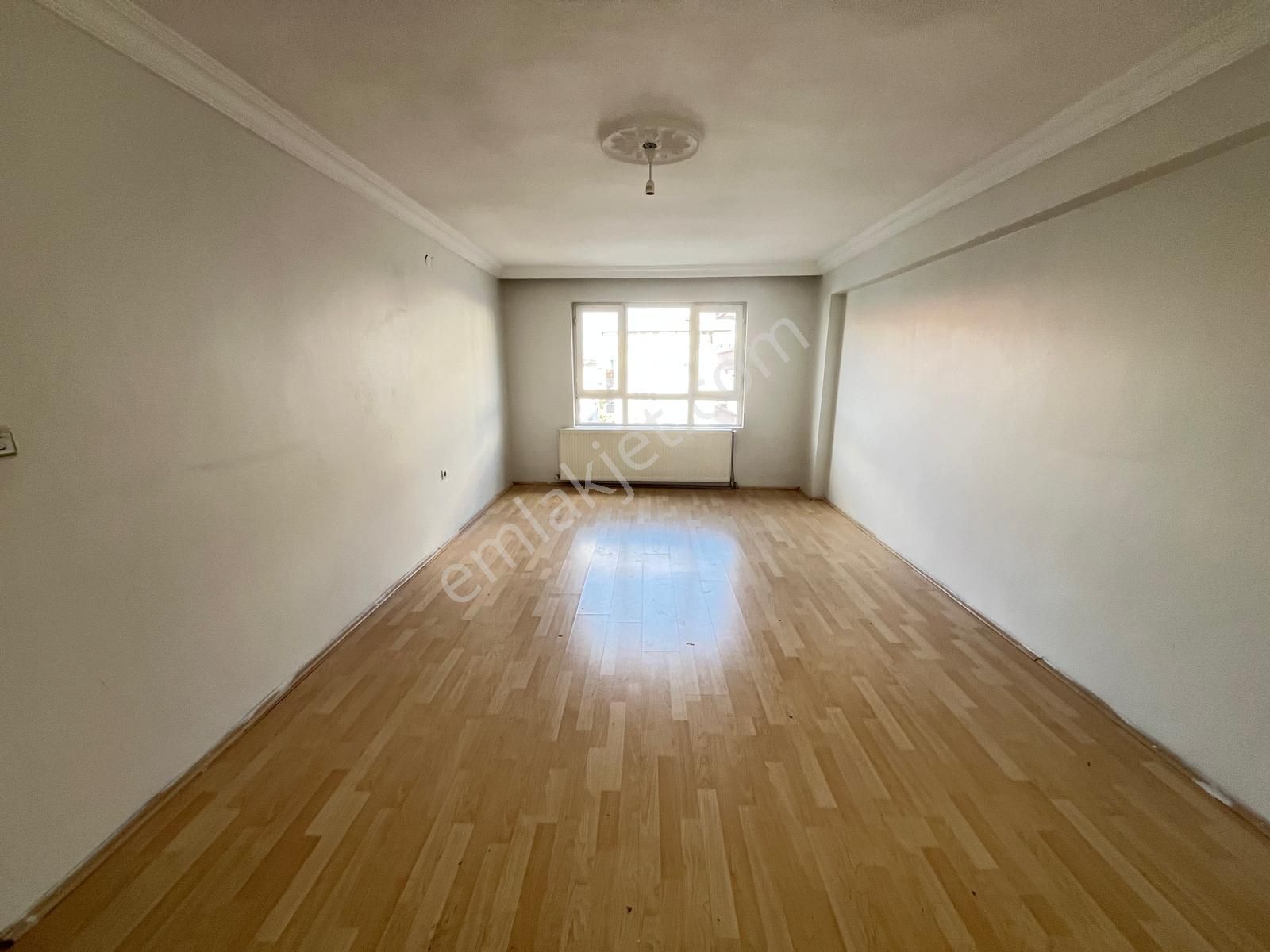 Koza Emlak'tan Topçu Mahalesinde Ara Katta Yapılı Bağımsız 3+1 Kiralık Daireee - Görsel 12