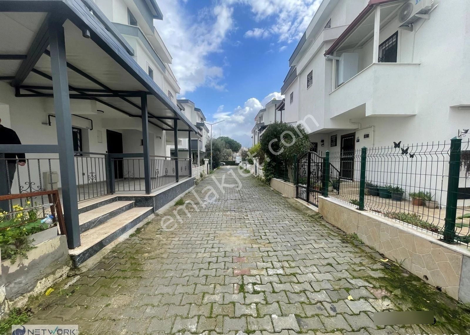 Kuşadası Karaova Bölgesinde Tadilatı Yeni Yapılmış Villa - Görsel 16