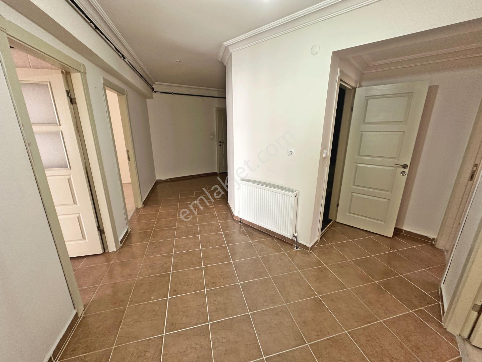 Misket Mahallesinde Katta Ebeveyn Banyolu Yapılı 3+1 Satılık Daire - Görsel 20