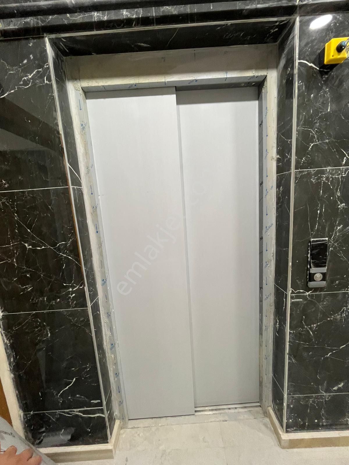 Loft'tan Fevziçakmak Mah Bahçeli 2+1 85m2 Sıfır Bahçe Kat Daire - Görsel 20