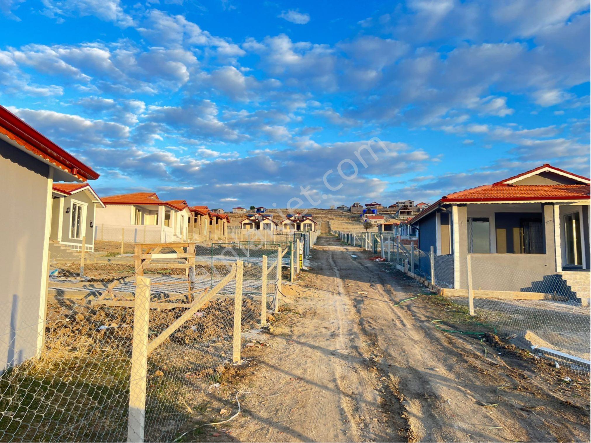 Çelik’den Peçenek’te Mesire Alanı Karşısı 250m2 Elektrik Aktif 1+1 - Görsel 7