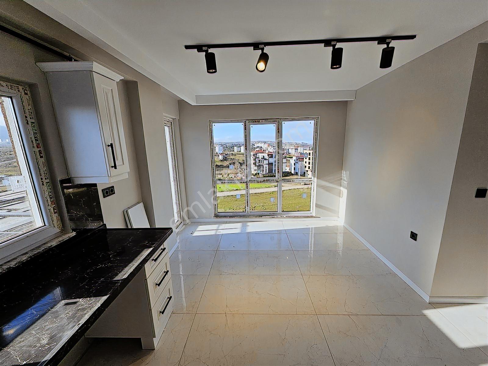 Atakum Büyükoyumca Da Panoramik Manzaralı Kiralık 1+1 - Görsel 14