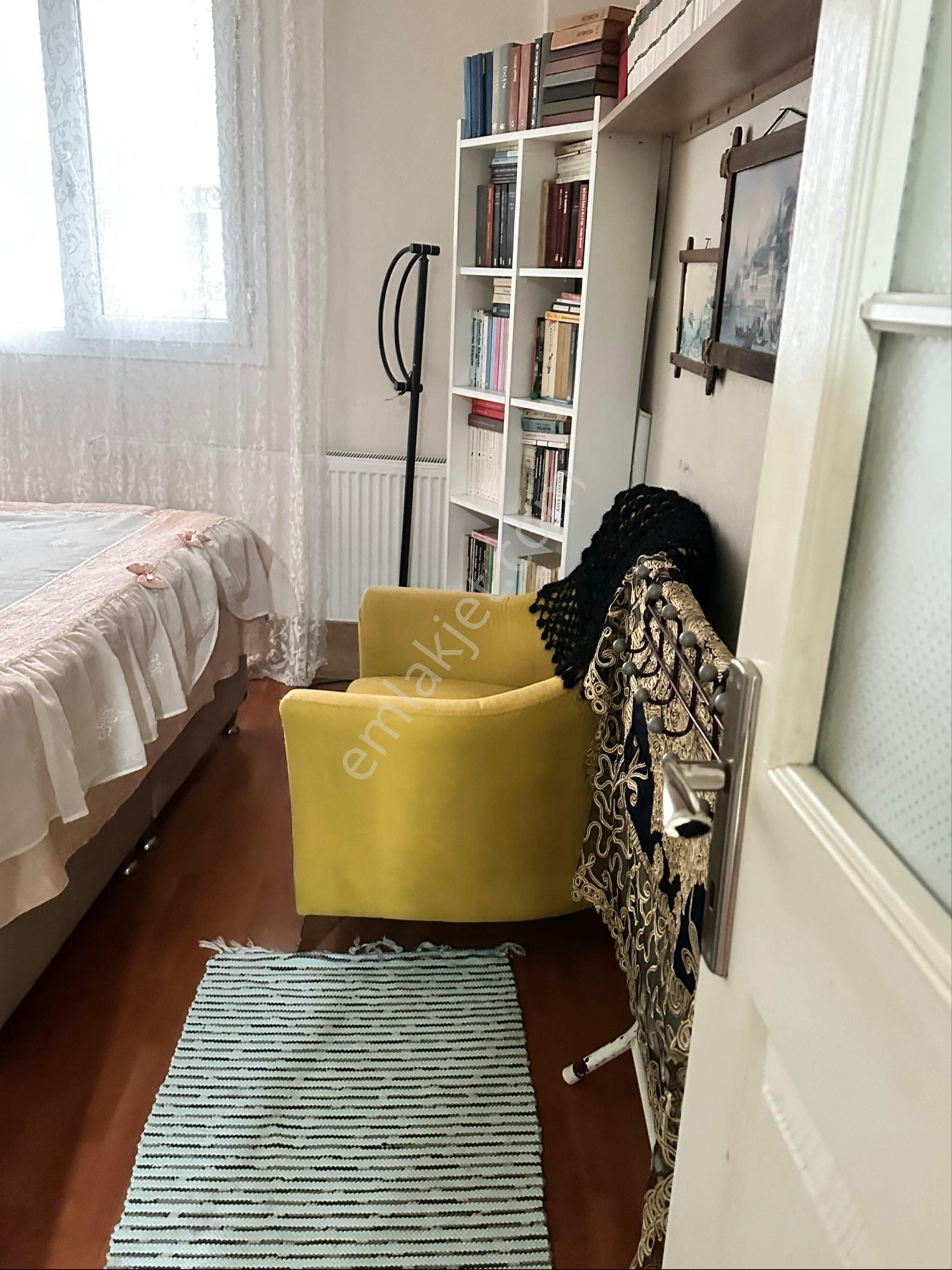 Karşıya Alaybey İzban Yürüme Mesfesinde Full Eşyalı 3+1 Daire - Görsel 15