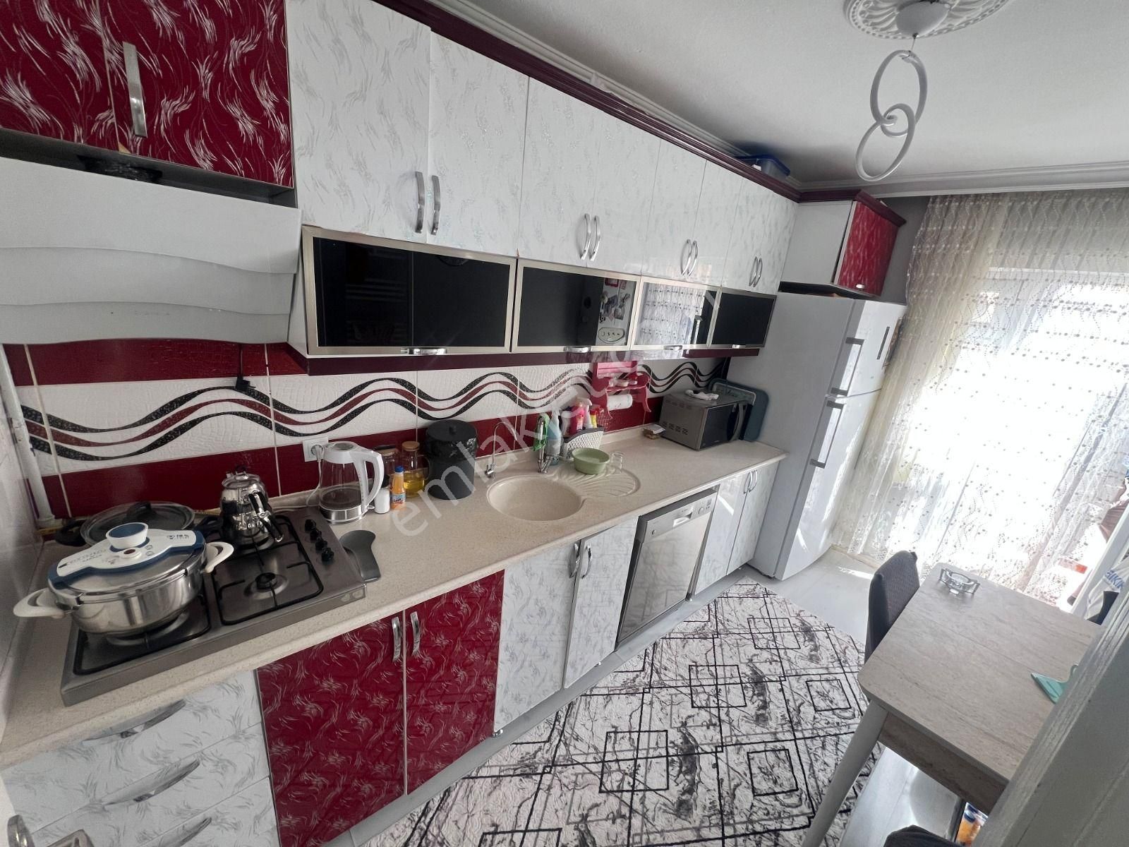 Koza Emlak'tan Atatürk Mahalesinde Katta Full Yapılı 3+1 Satılık Dairee