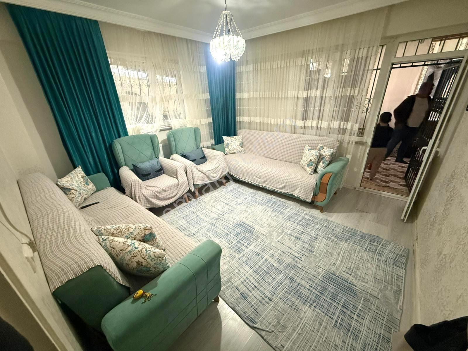 Tutar Emlak Dan Merkez Cami Yakını 3+1 110 M2 Bahçe Kat Daire