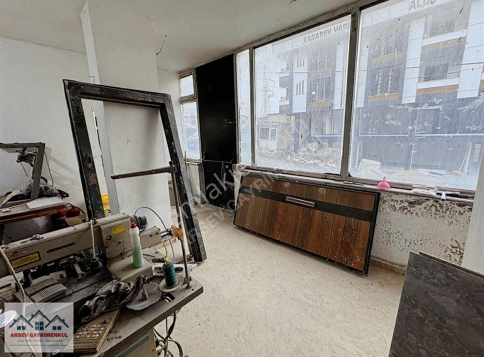 Güvercintepe Cumhuriyet Cadde Üstü 100m2 Köşe Başı Dükkan - Görsel 21