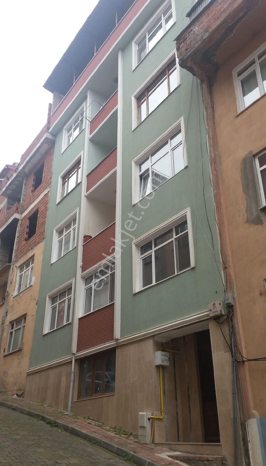 Trabzon Pelitli Mahallesınde Kiralık 3+1 Daire - Görsel 9