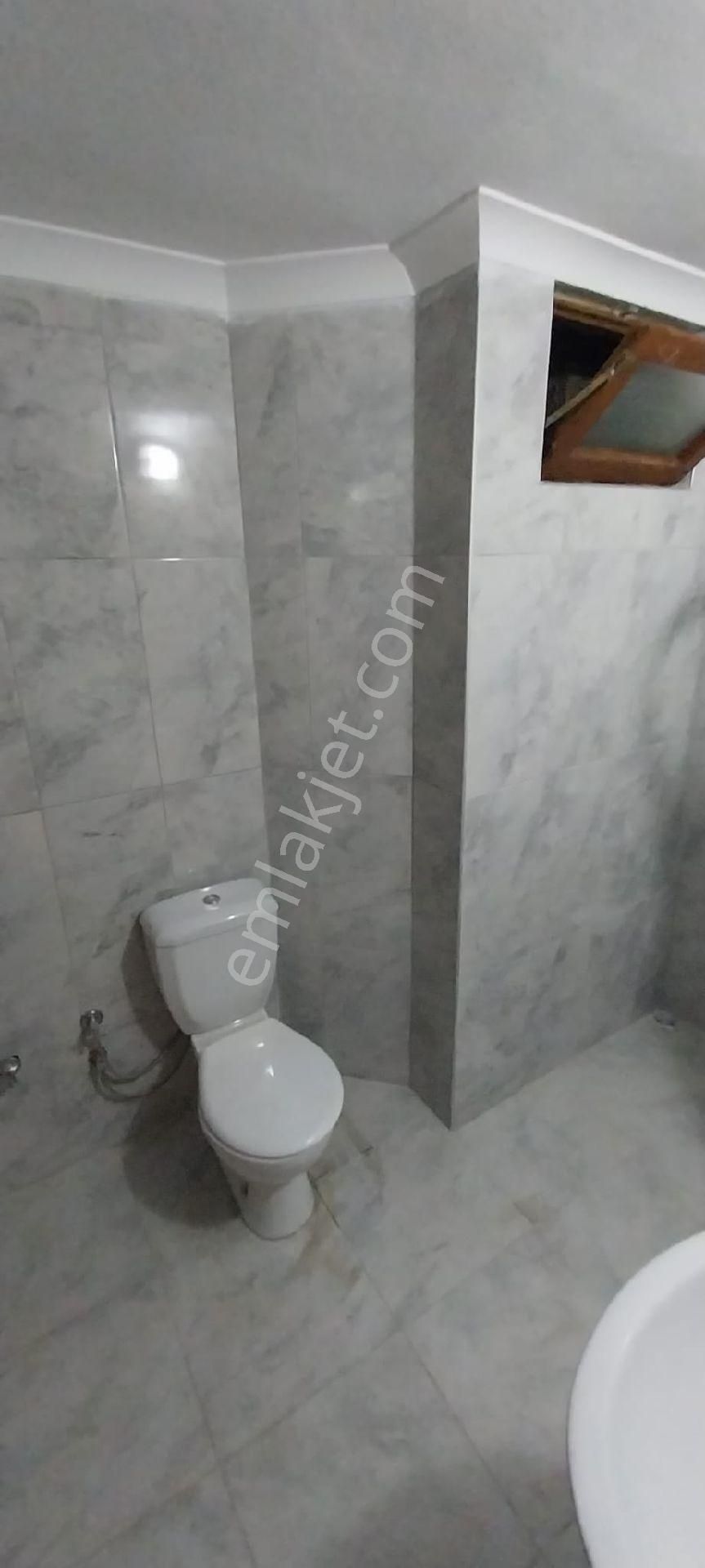 Trabzon Pelitli Mahallesınde Kiralık 3+1 Daire - Görsel 11