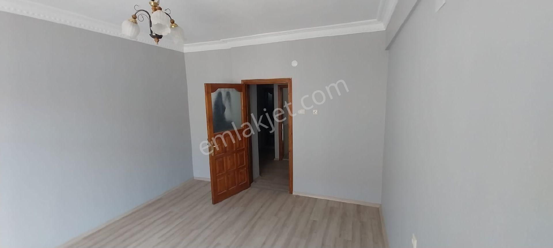 Trabzon Pelitli Mahallesınde Kiralık 3+1 Daire - Görsel 12