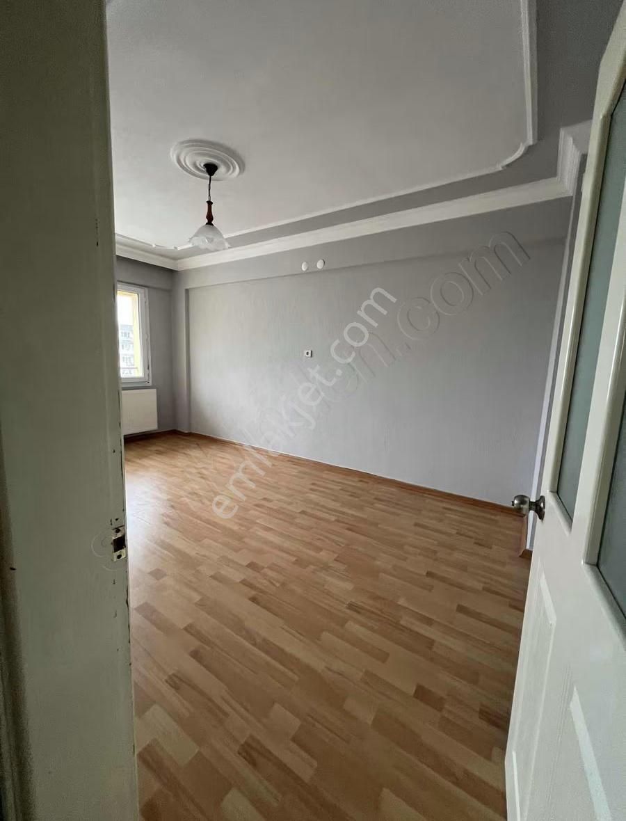 Coşkun Emlaktan Yeni Mah Kiralık Arakat Daire - Görsel 4