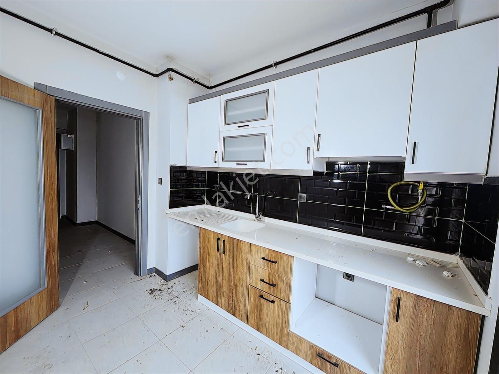 Armaxdan Bağlarbaşın'da Toki 7/a 2+1 9.kat Manzaralı Daire - Görsel 3