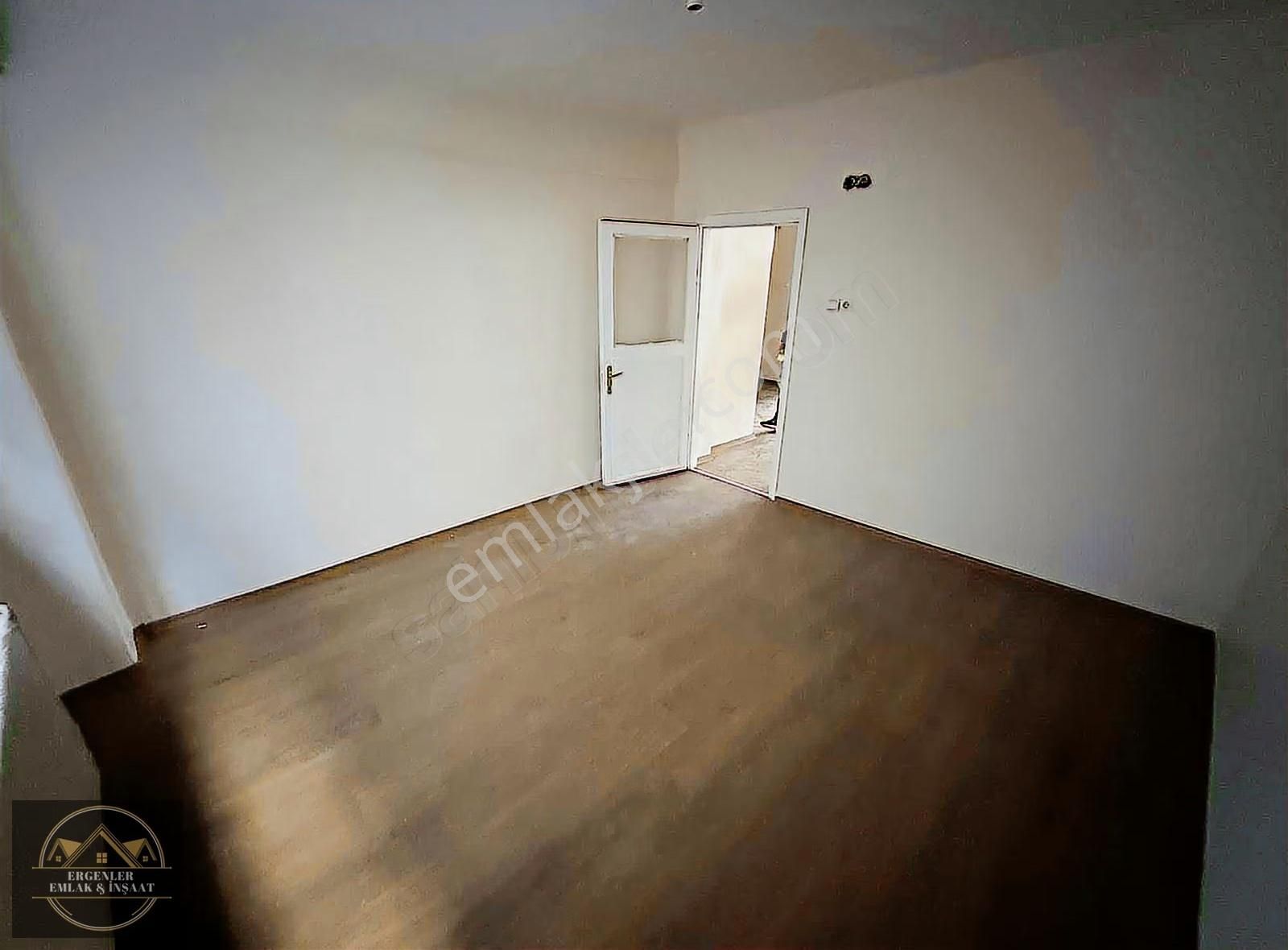 Ergenler Emlak Bağcılar 100. Yıl Mah. 2+1 Ferah Daire''' - Görsel 10