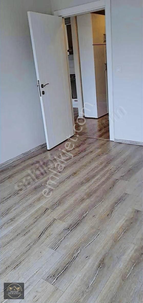 Ergenler Emlak'dan Hayat Park1 'de Geniş 1+1 - Görsel 10