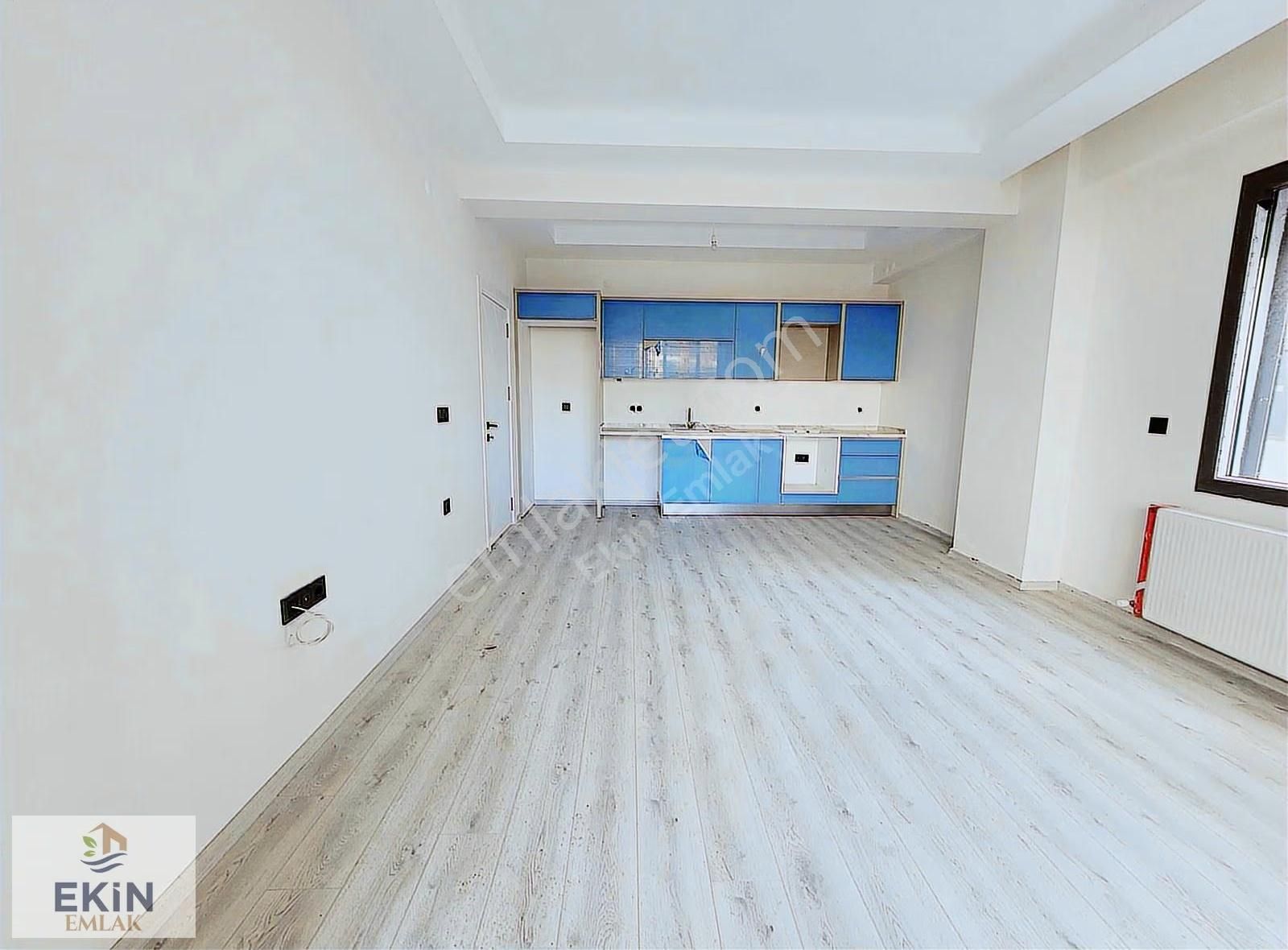 İkizçay'da Havuzlu, Güvenlikli Lüks Sitede Sıfır, Arakat 2+1! - Görsel 24