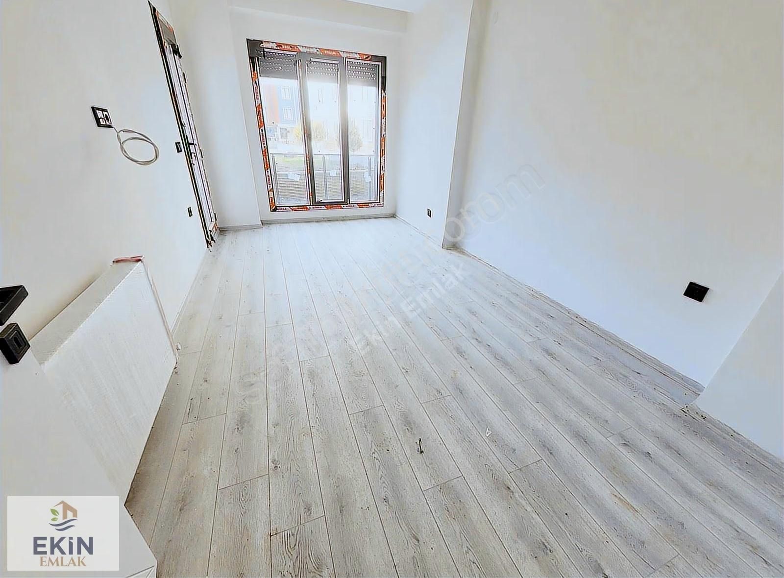 İkizçay'da Havuzlu, Güvenlikli Lüks Sitede Sıfır, Arakat 2+1! - Görsel 19