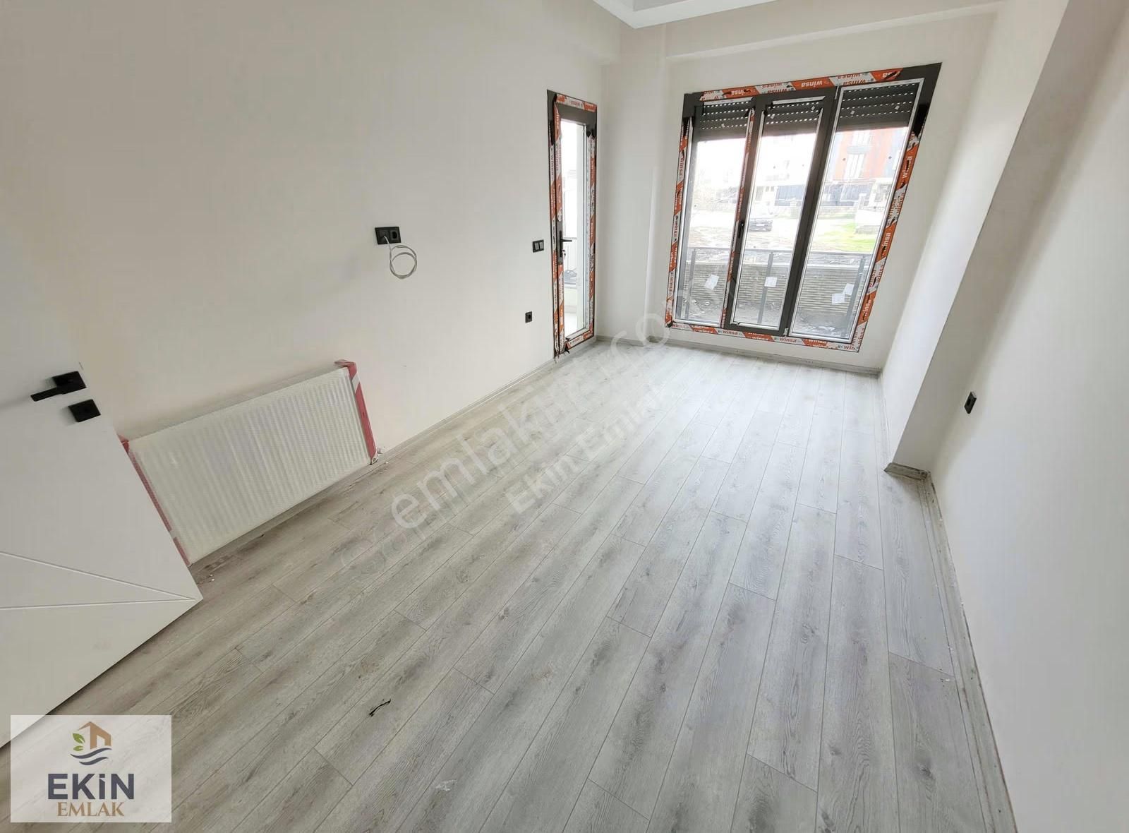 İkizçay'da Havuzlu, Güvenlikli Lüks Sitede Sıfır, Arakat 2+1! - Görsel 25