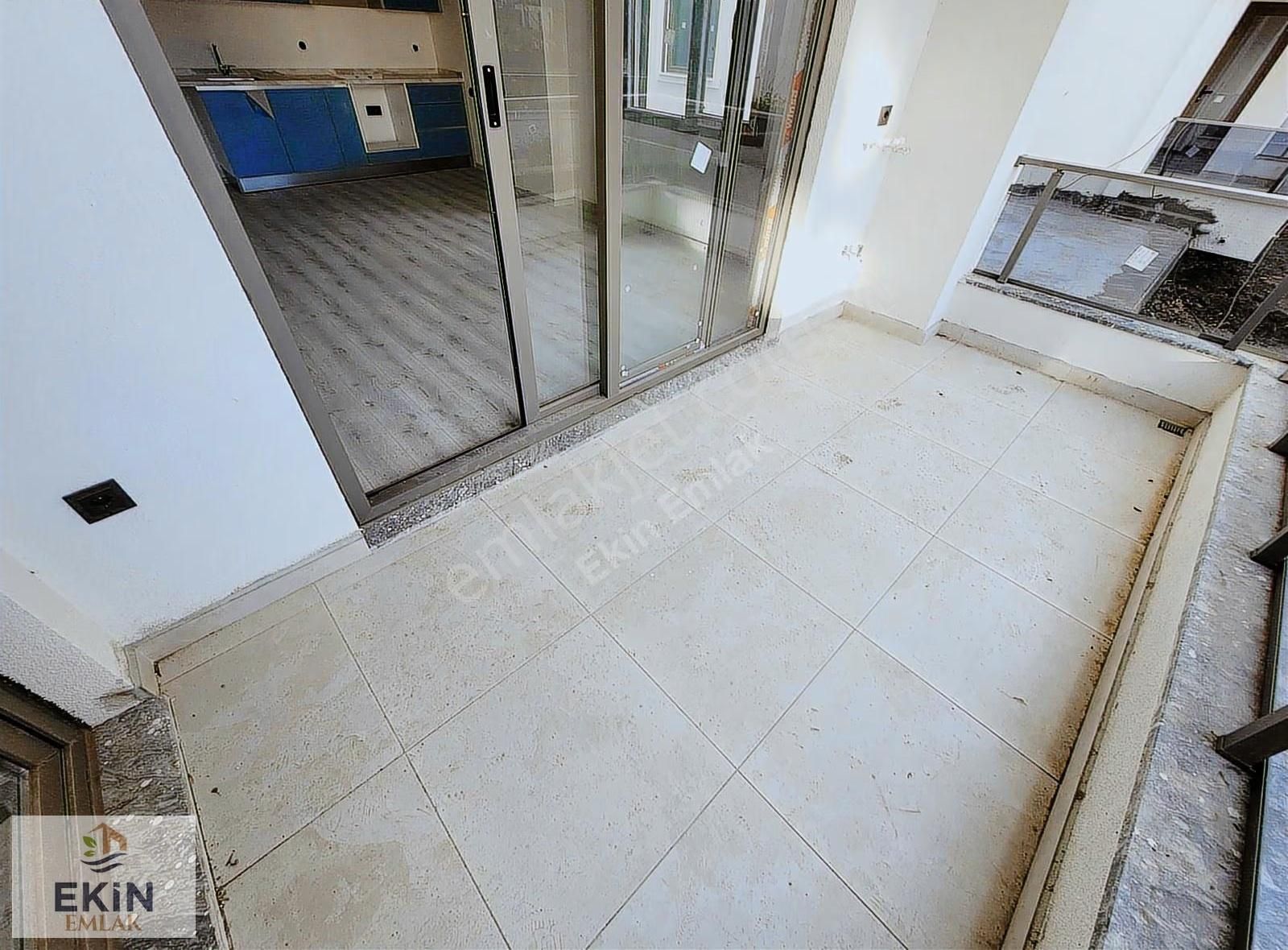 İkizçay'da Havuzlu, Güvenlikli Lüks Sitede Sıfır, Arakat 2+1! - Görsel 5