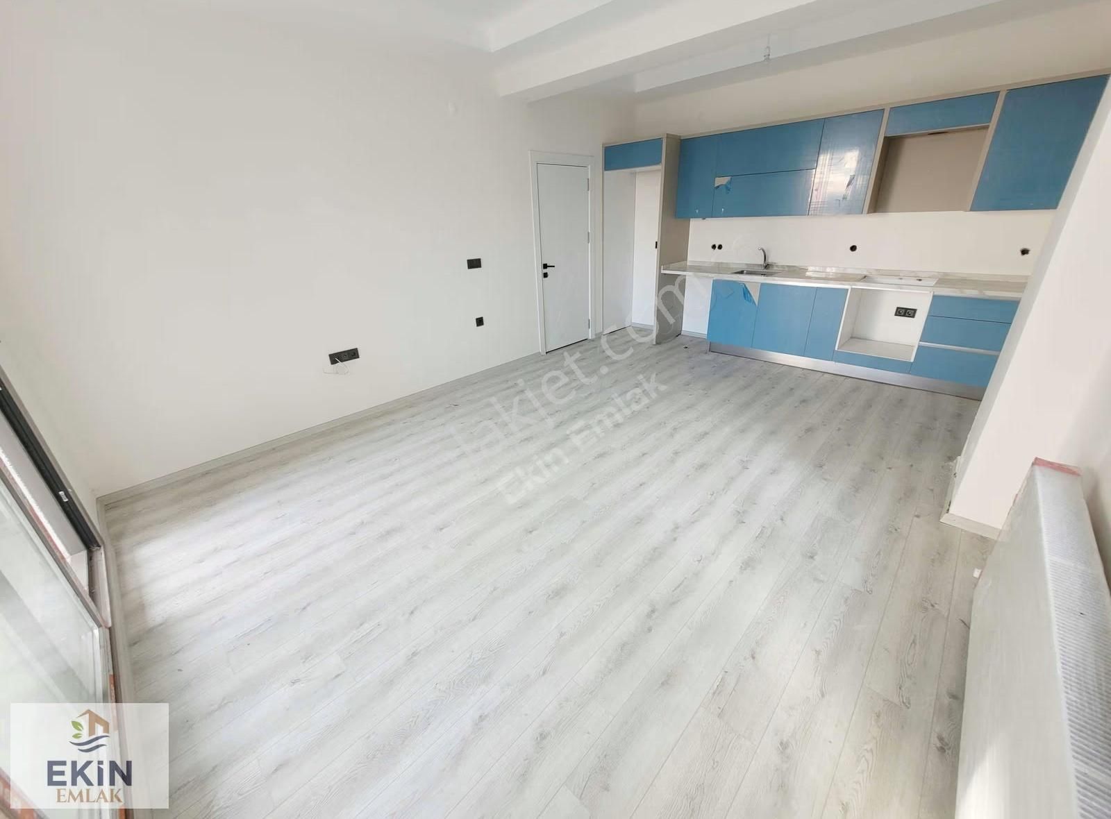 İkizçay'da Havuzlu, Güvenlikli Lüks Sitede Sıfır, Arakat 2+1! - Görsel 12