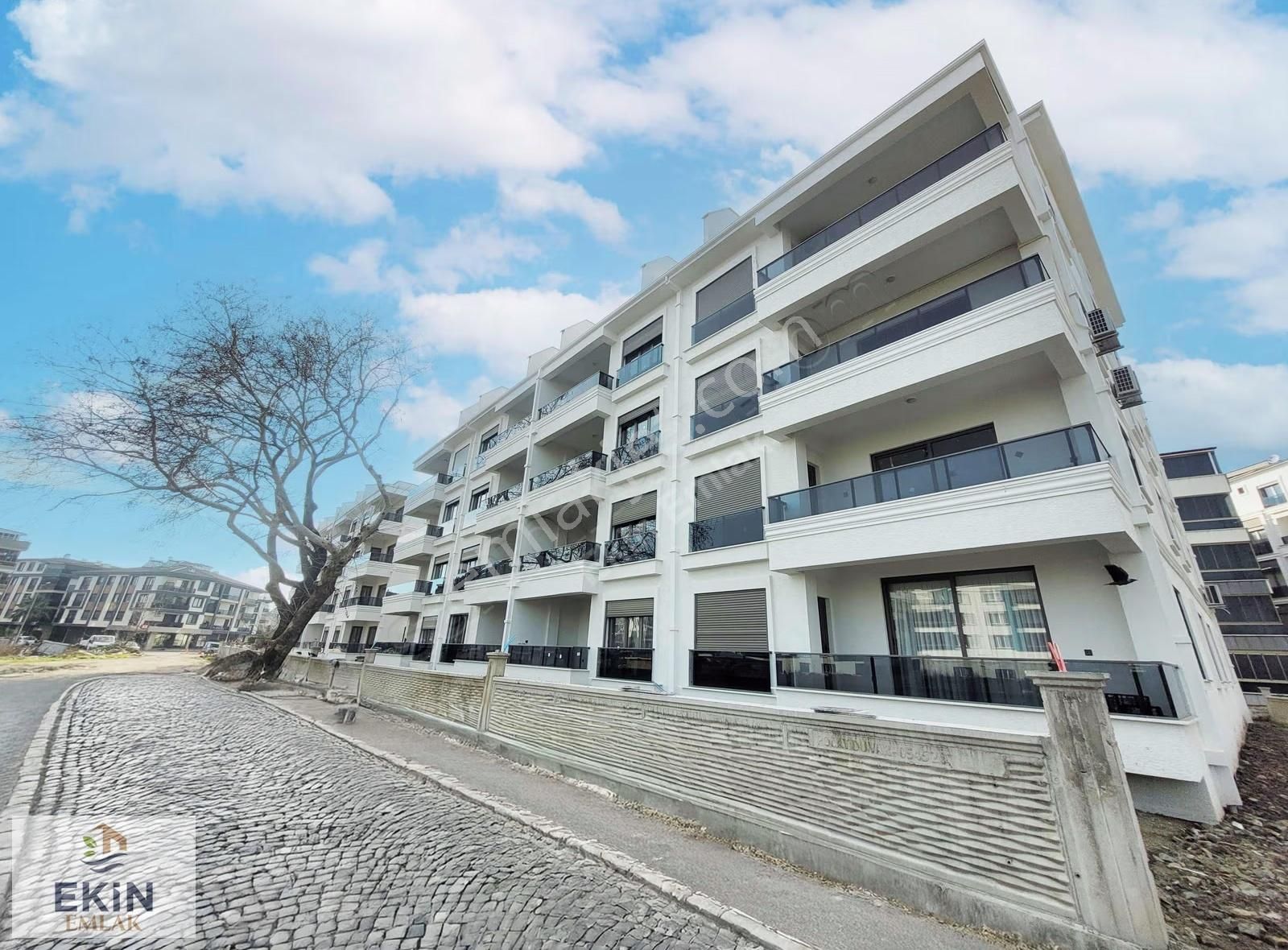 İkizçay'da Havuzlu, Güvenlikli Lüks Sitede Sıfır, Arakat 2+1! - Görsel 31