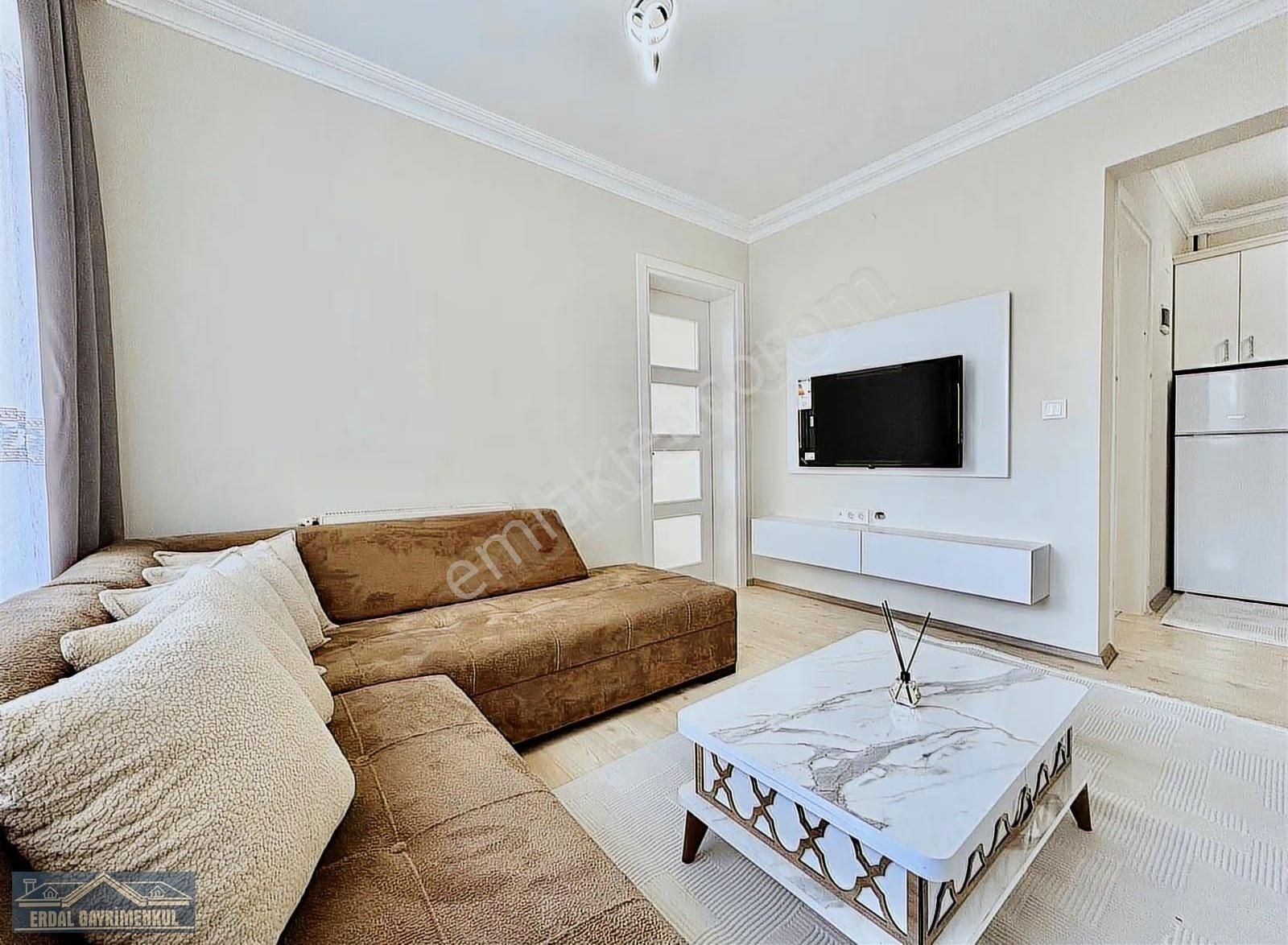 Kınıklıda Full Sıfır Eşyalı 2+1